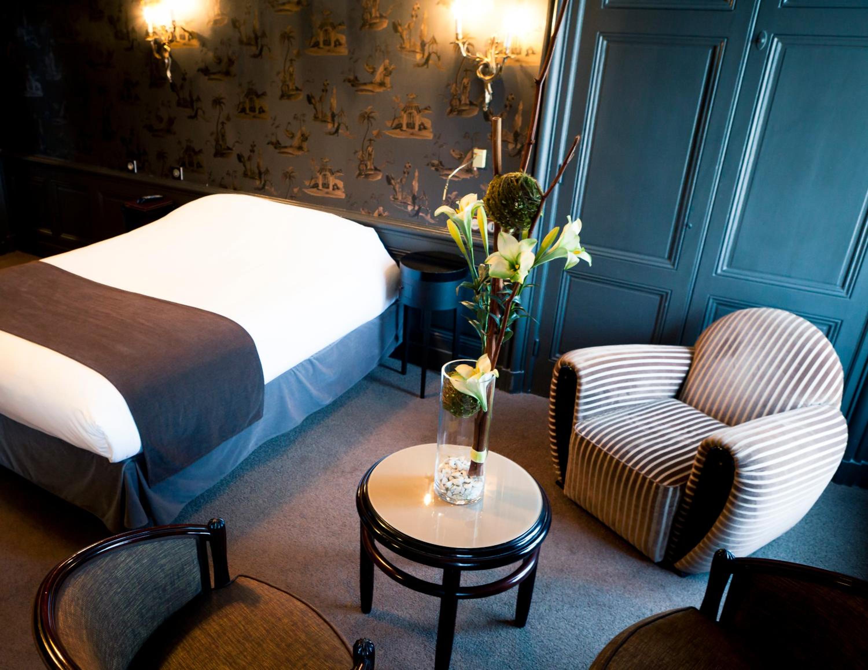 Prestige King Room - Photo 19