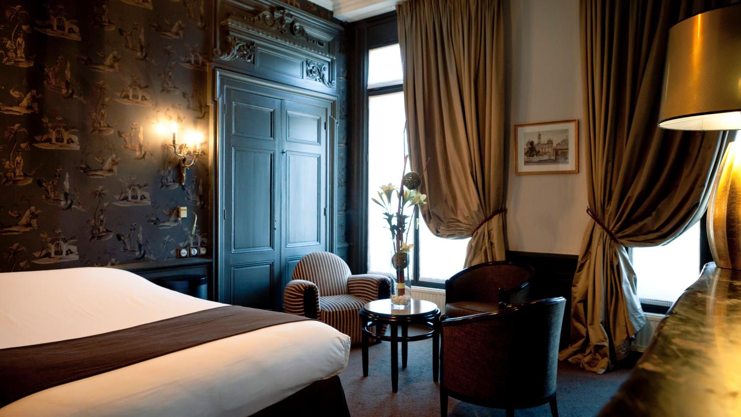Prestige King Room - Photo 21