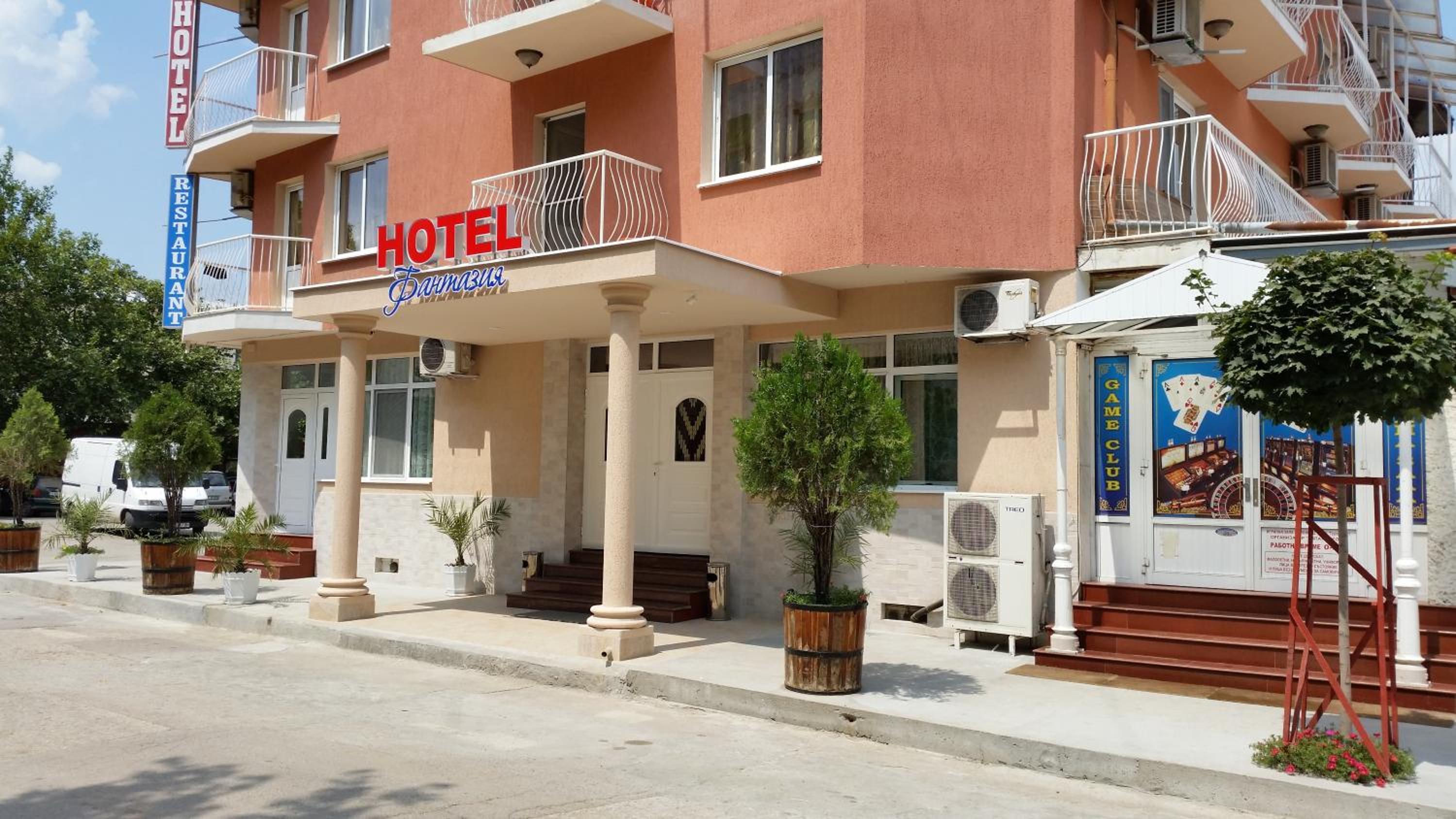 Double or Twin Room - Photo 7