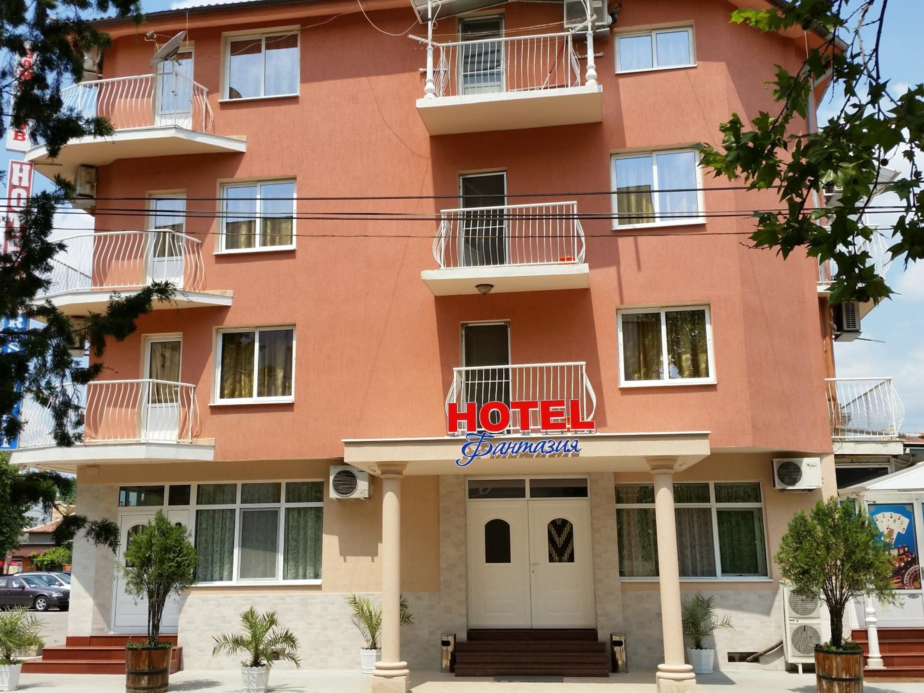 Double or Twin Room - Photo 15