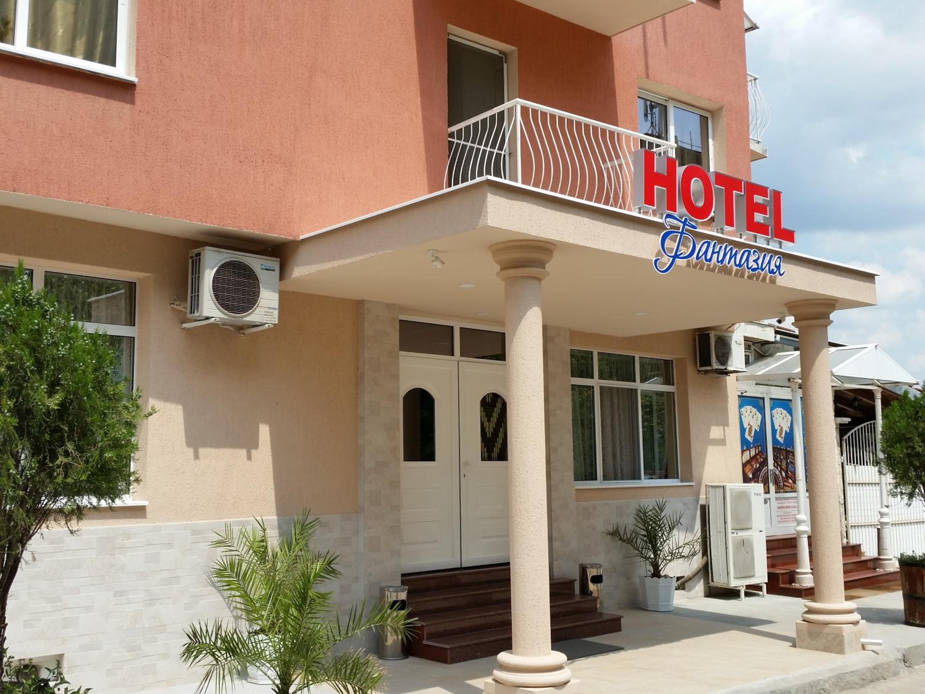 Double or Twin Room - Photo 16