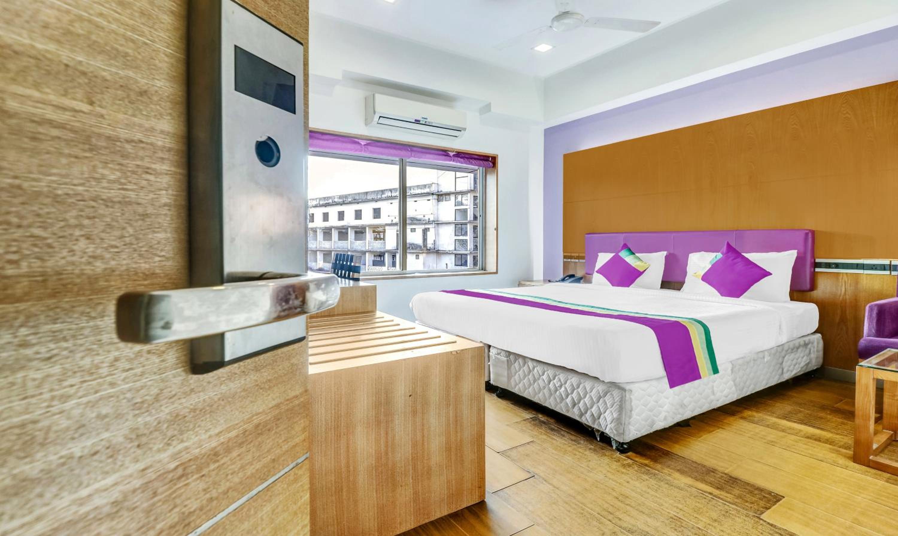Deluxe Double Room photo 3