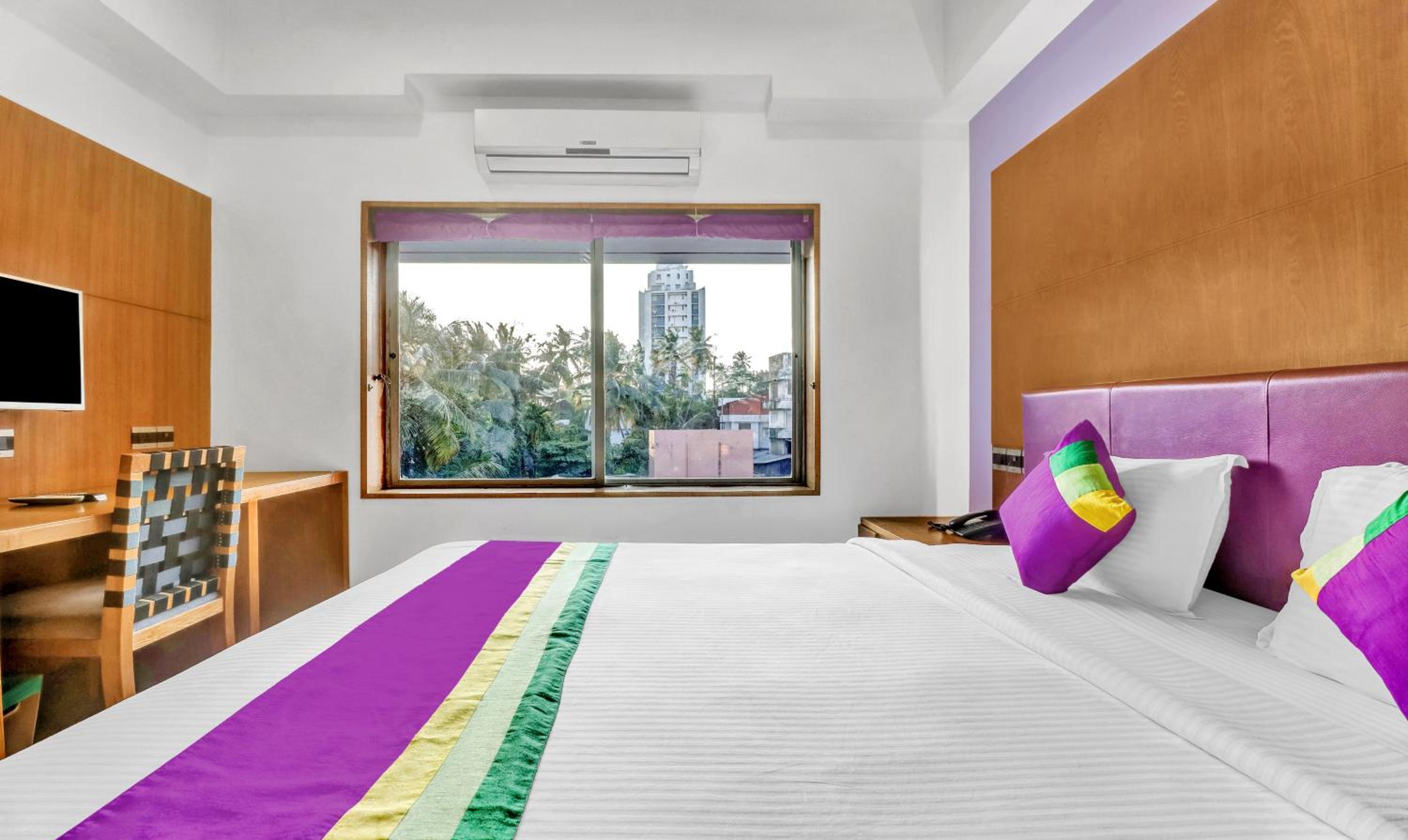 Deluxe Double Room photo 2