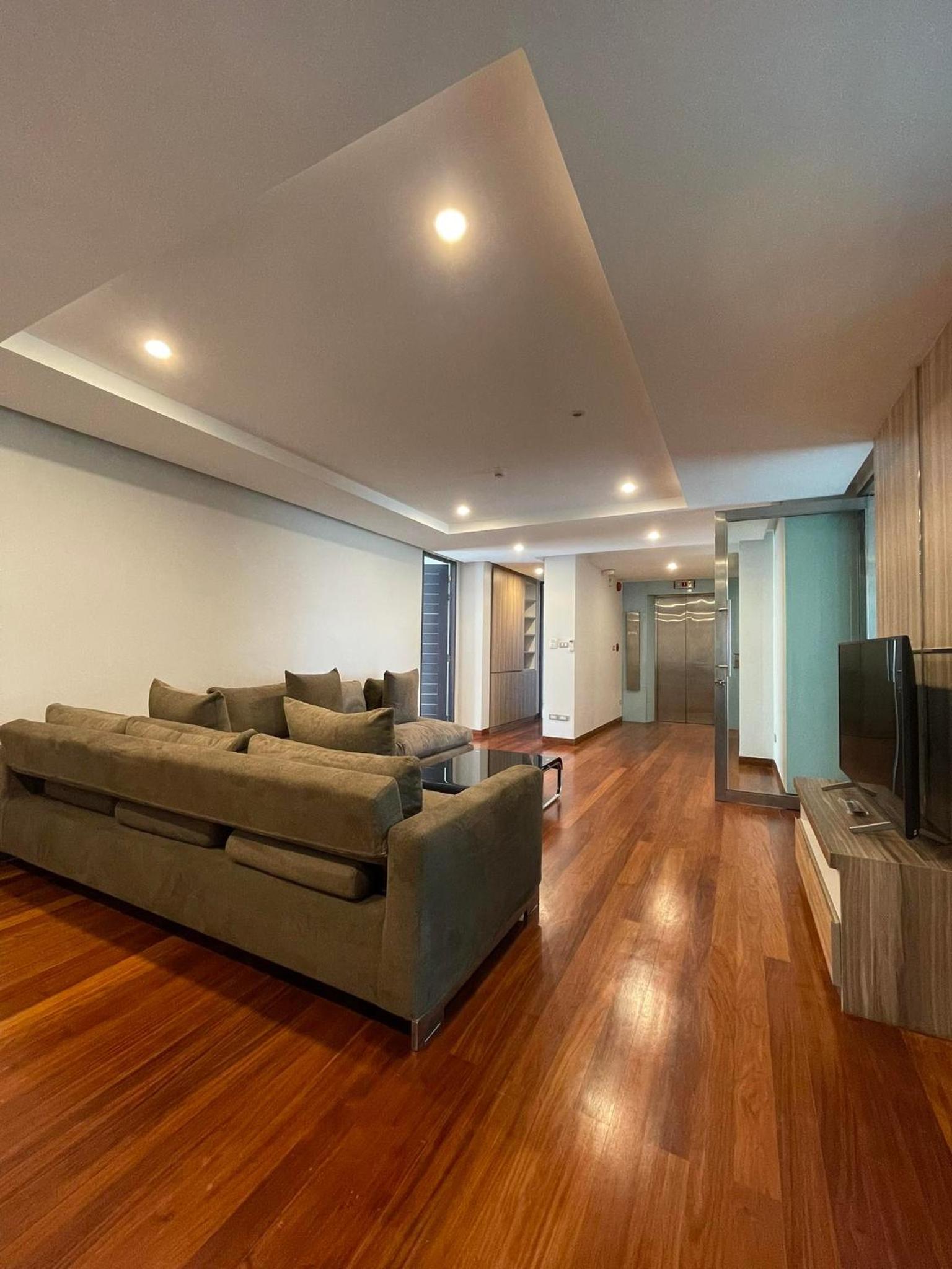 Three-Bedroom Apartment photo 1