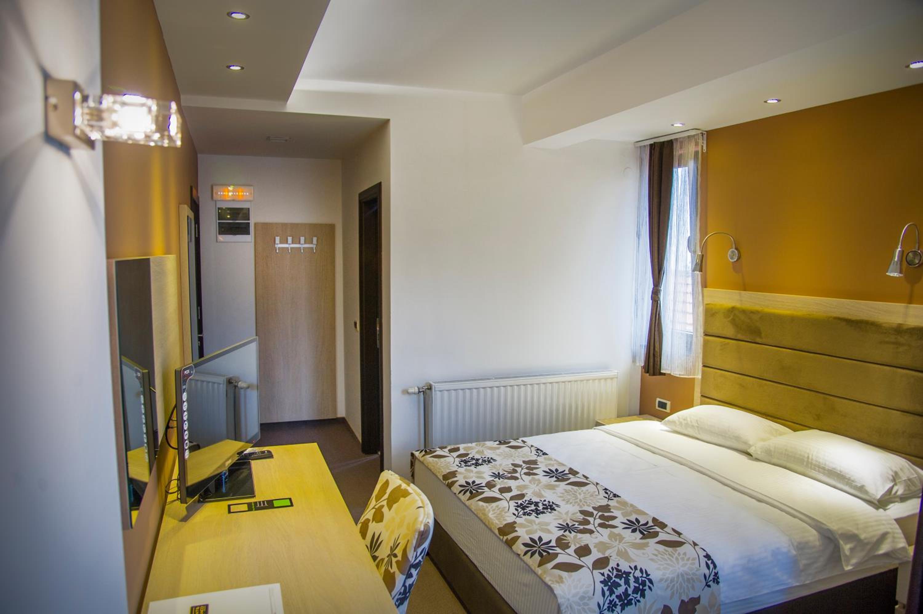 Standard Single Room photo 2