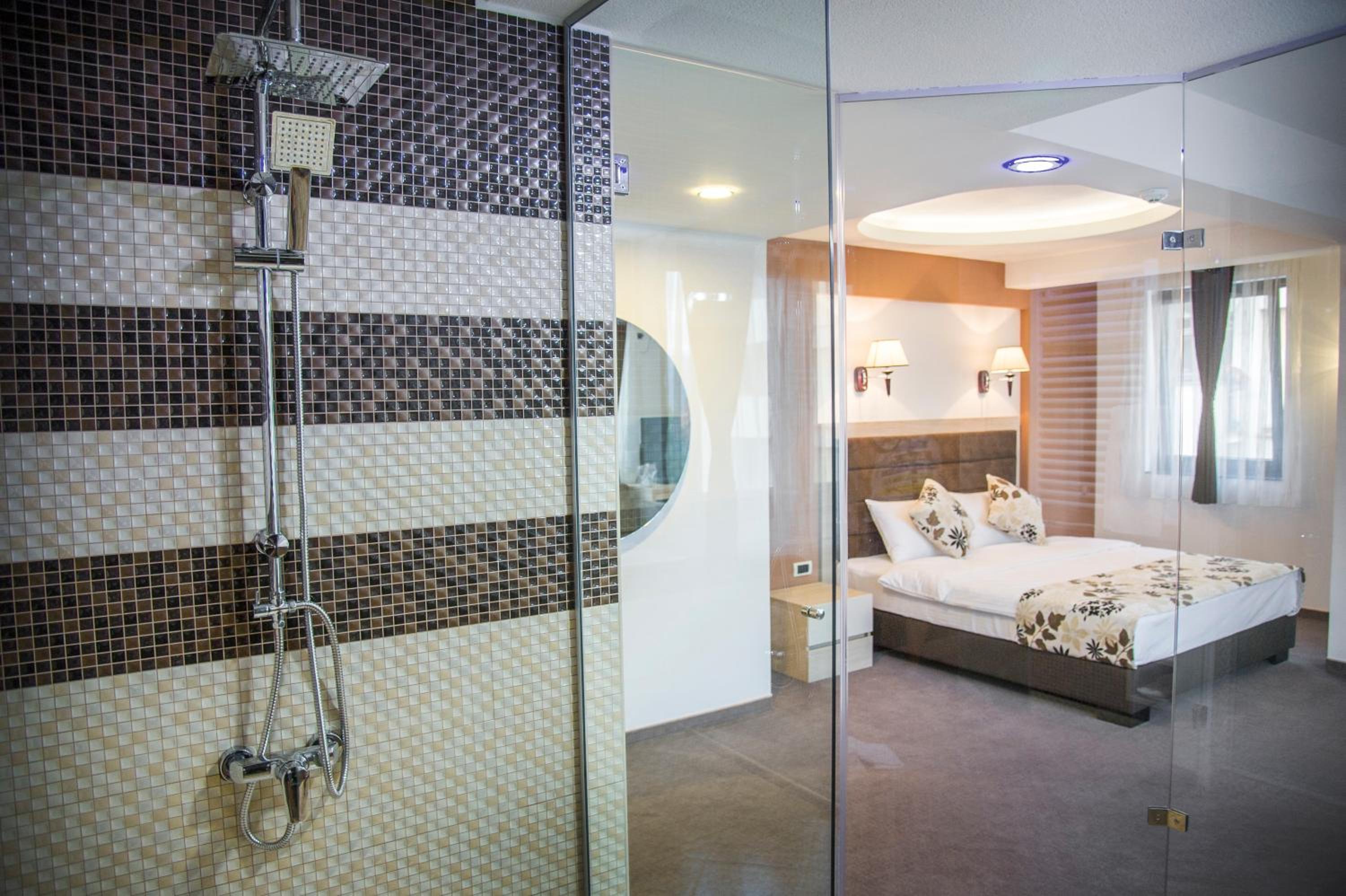 Deluxe Double or Twin Room - Photo 36