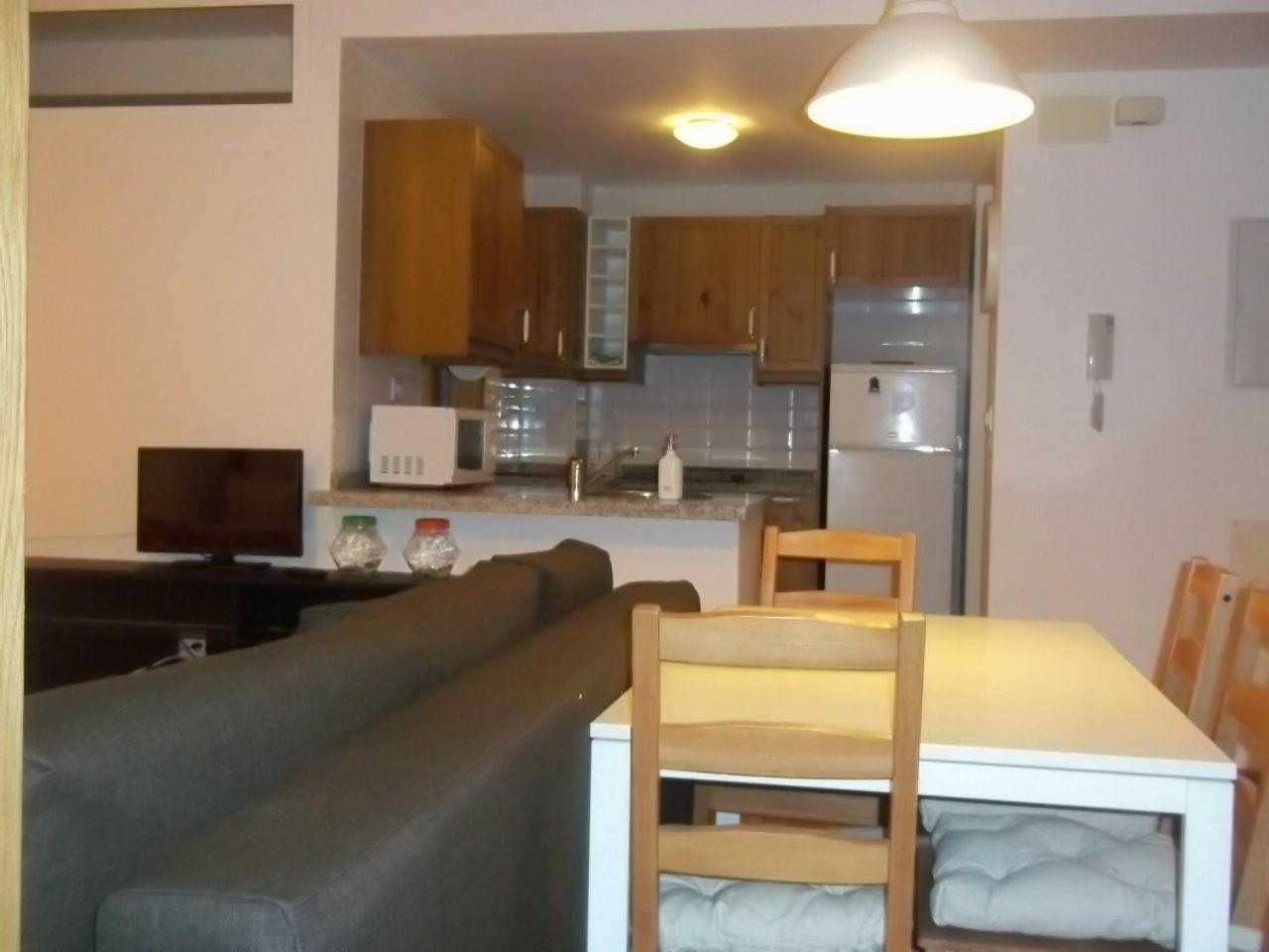 Apartment - Photo 4