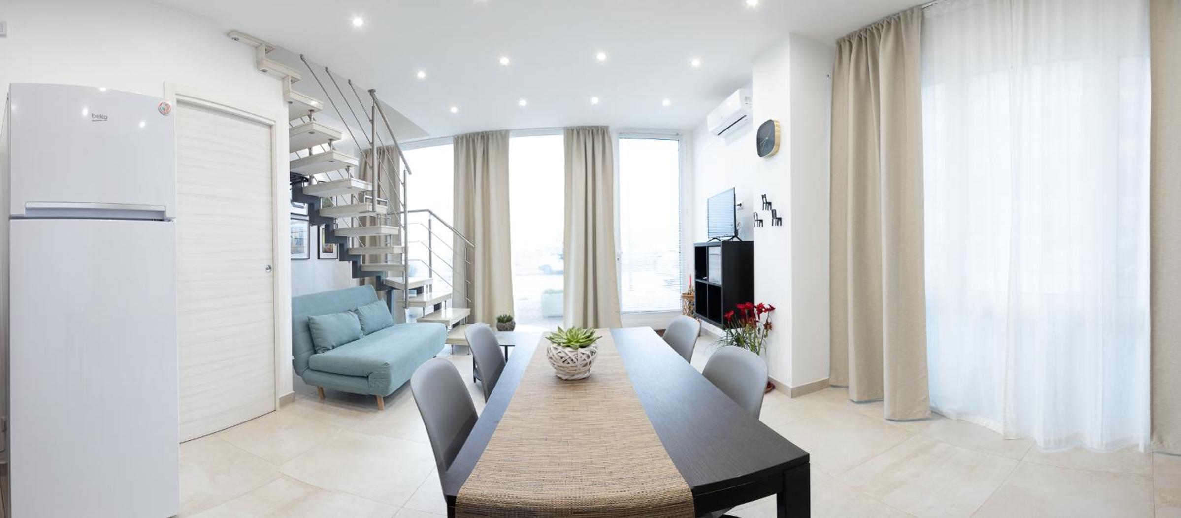 Two-Bedroom House - Photo 30