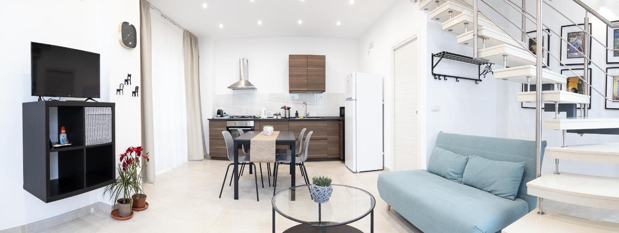 Two-Bedroom House - Photo 29