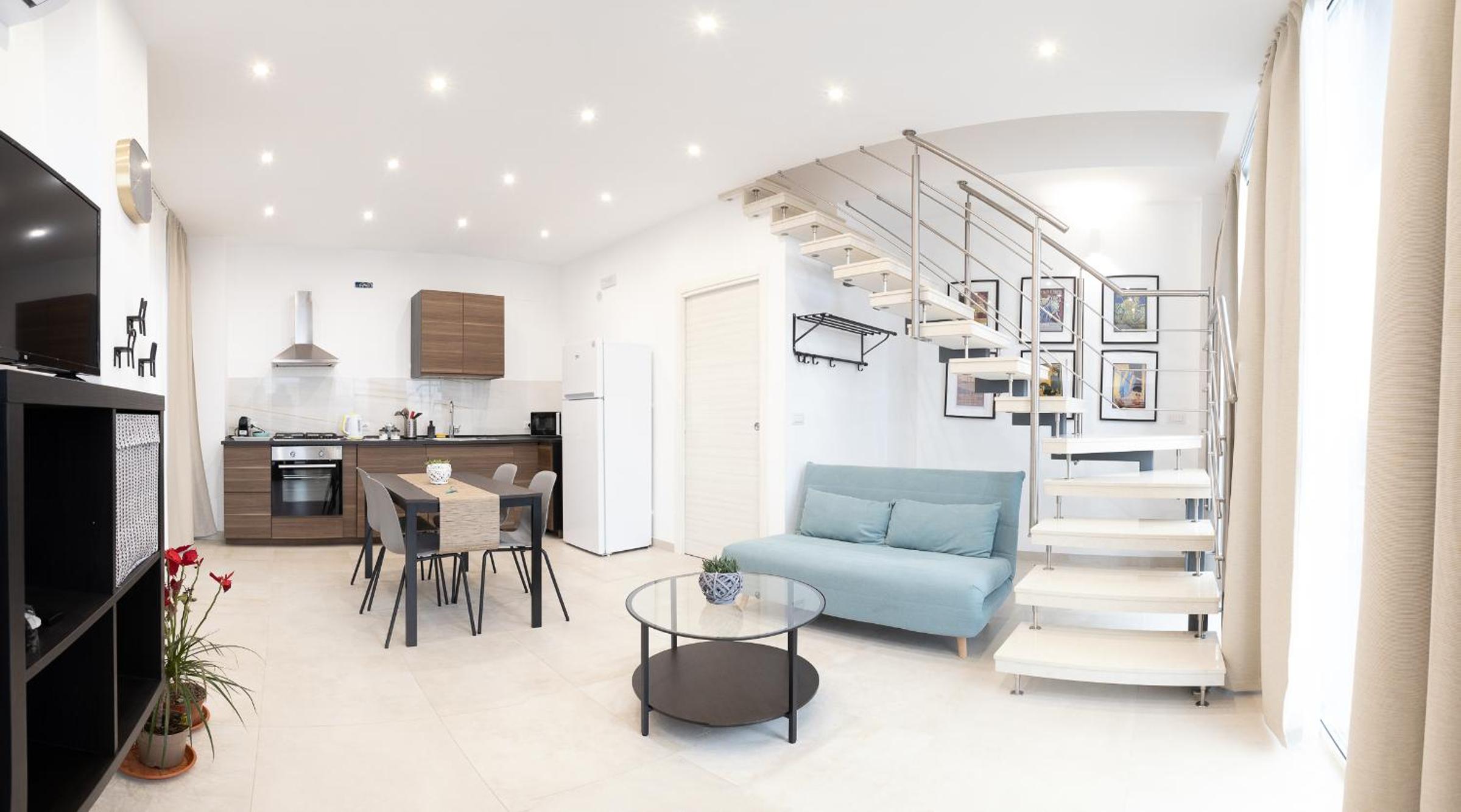 Two-Bedroom House - Photo 27