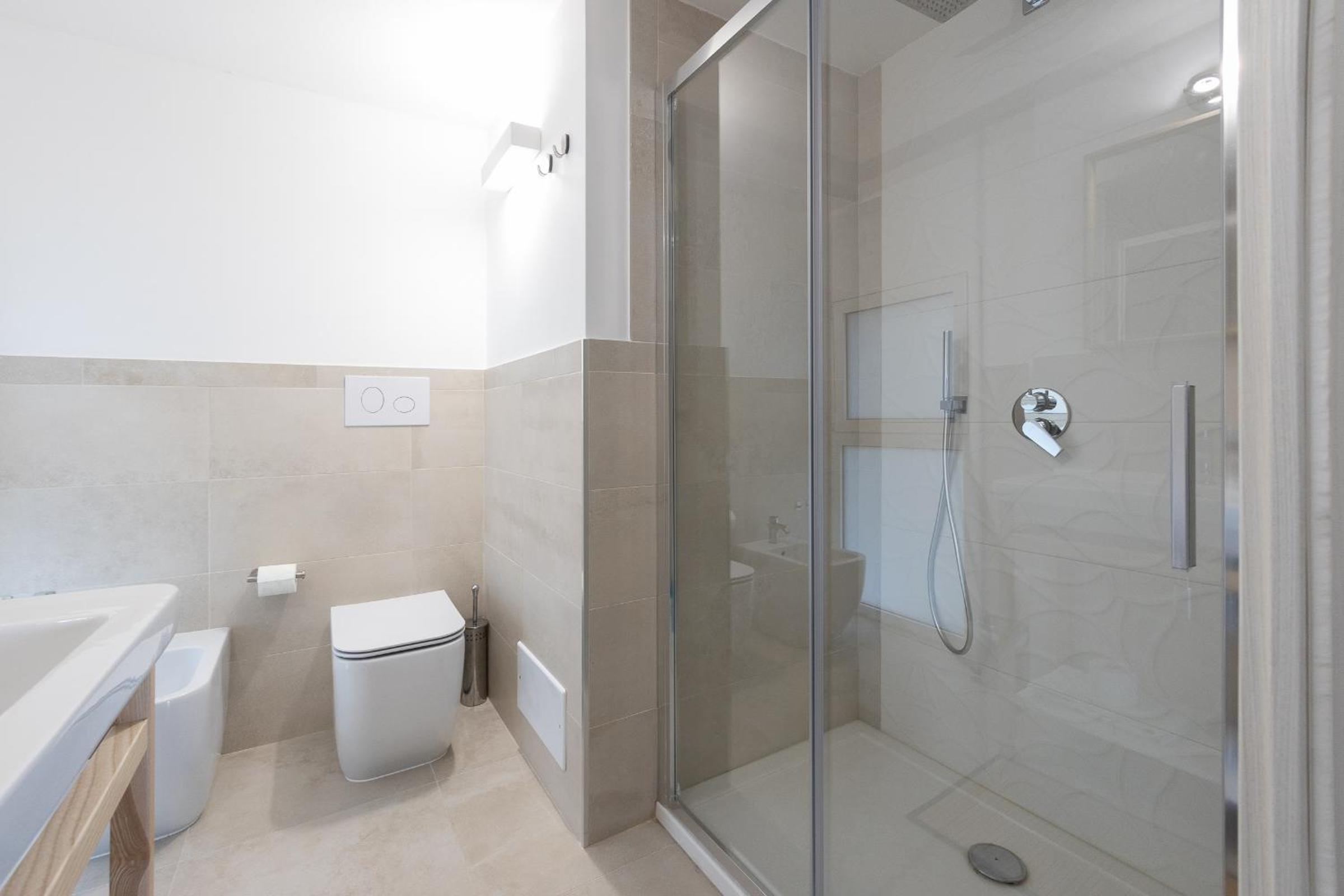 Two-Bedroom House - Photo 8