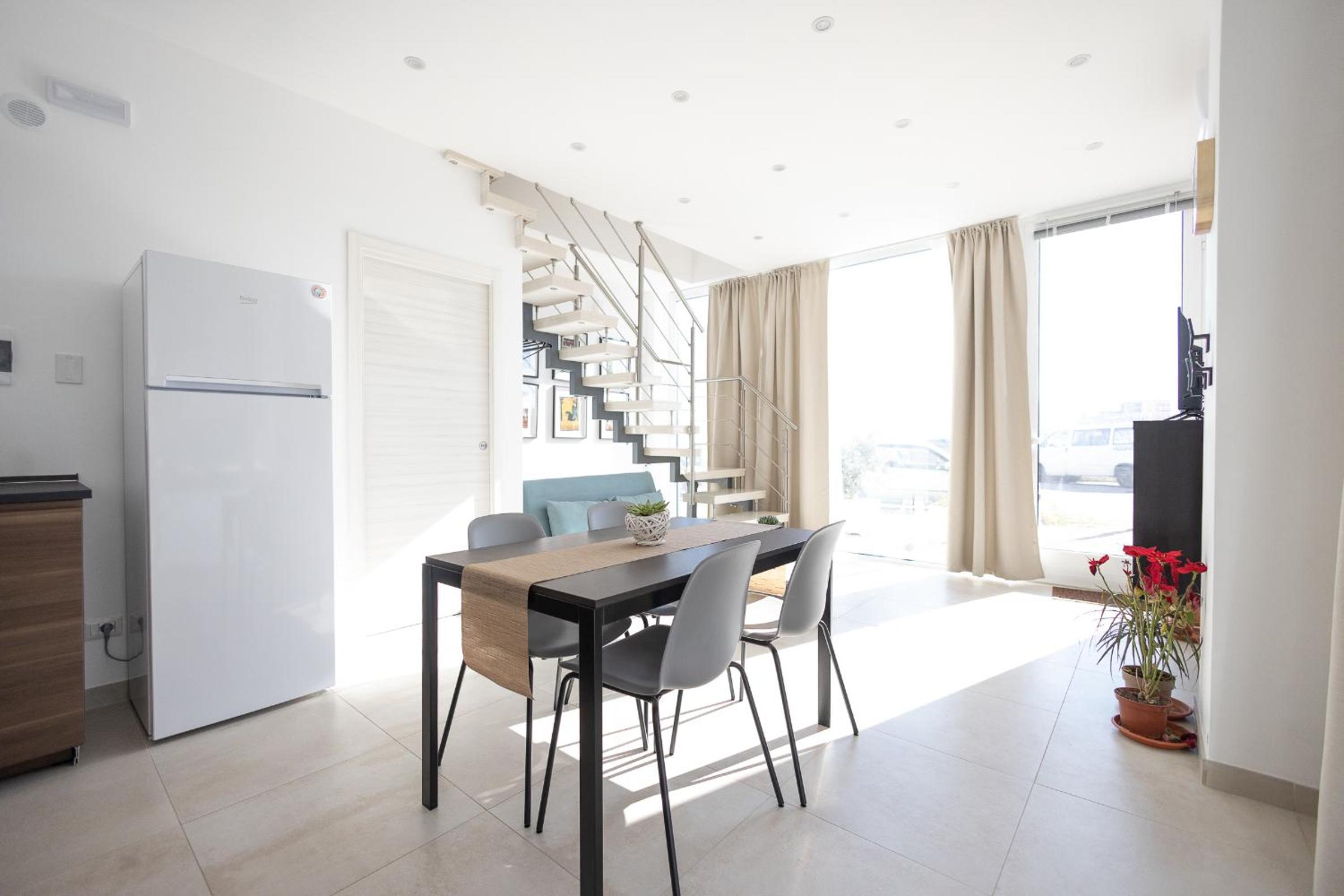 Two-Bedroom House - Photo 93
