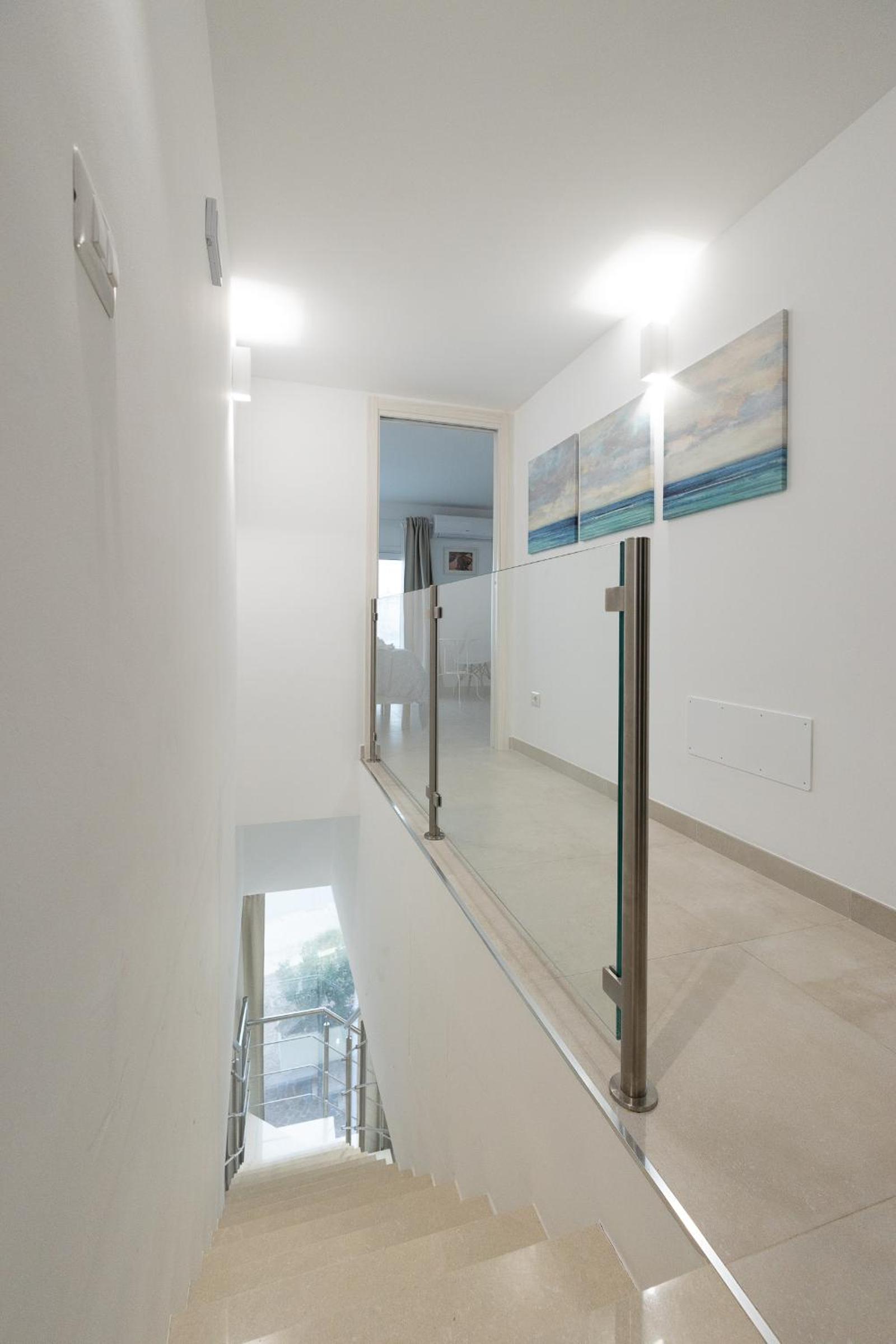 Two-Bedroom House - Photo 34