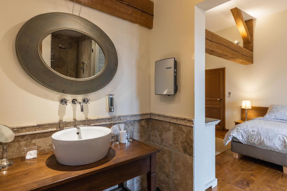 Deluxe Double or Twin Room with Garden View photo 3