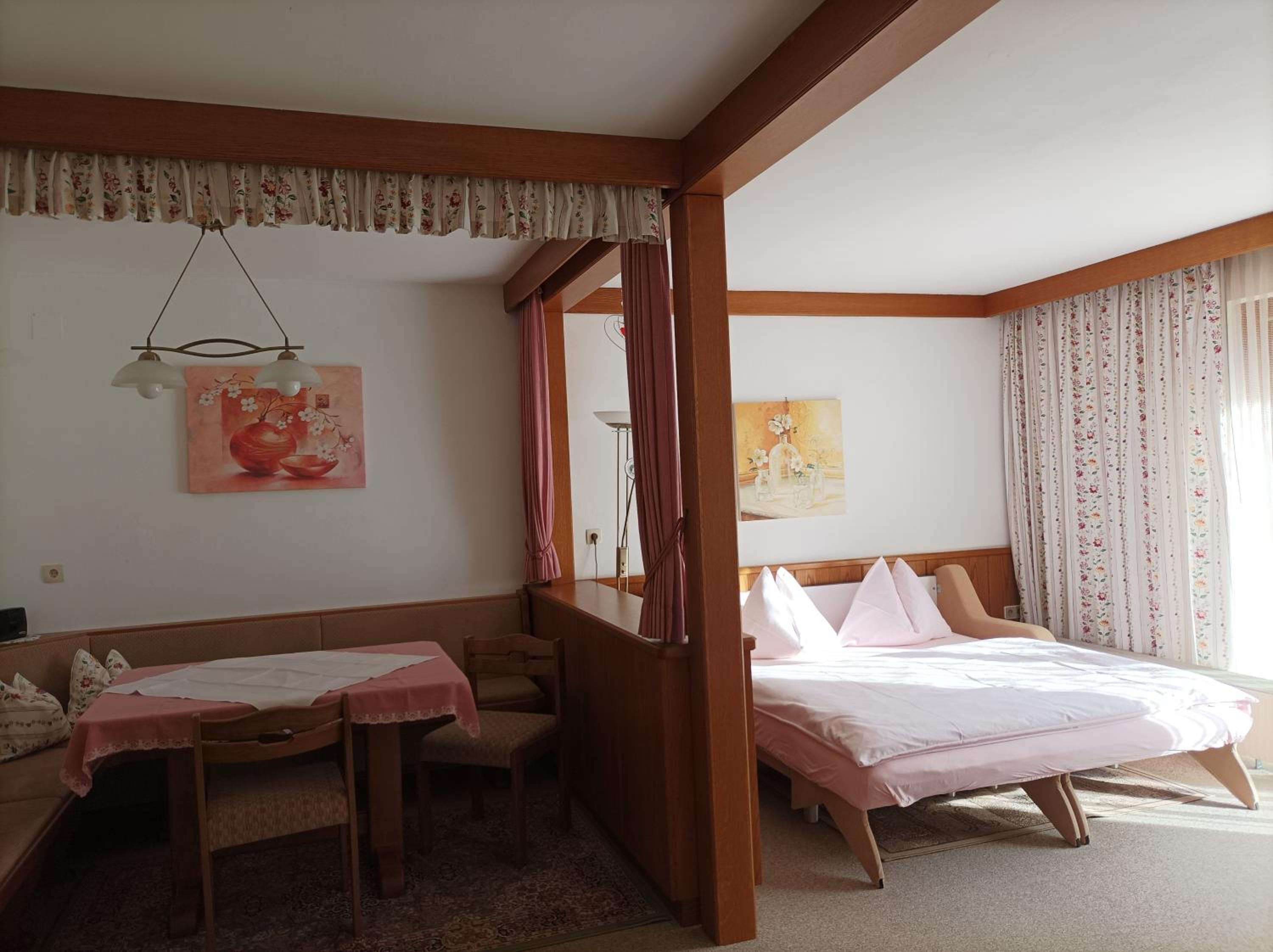 One-Bedroom Family Apartment
