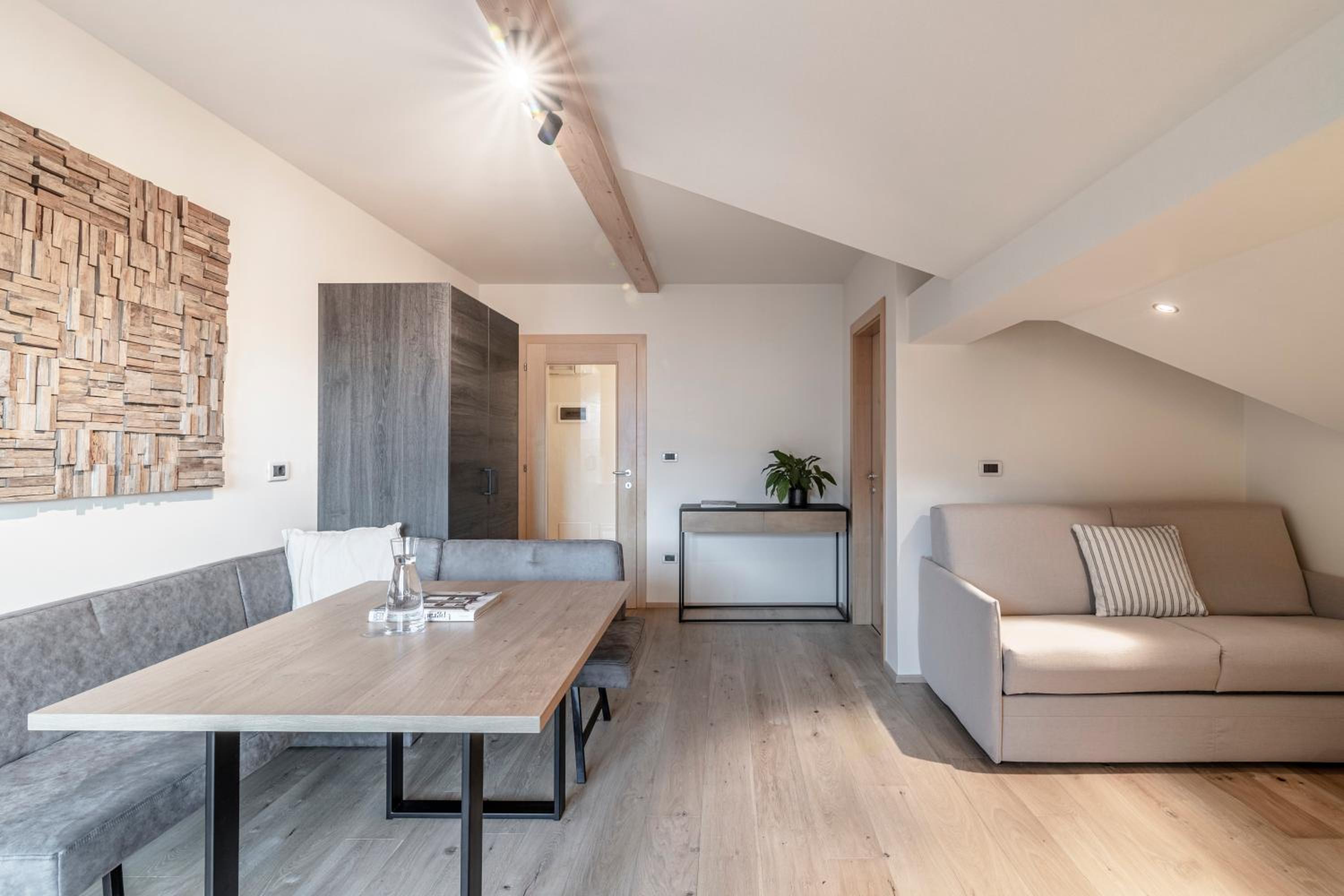 Deluxe Apartment with Panoramic views and 1 Bedrooms - Photo 7