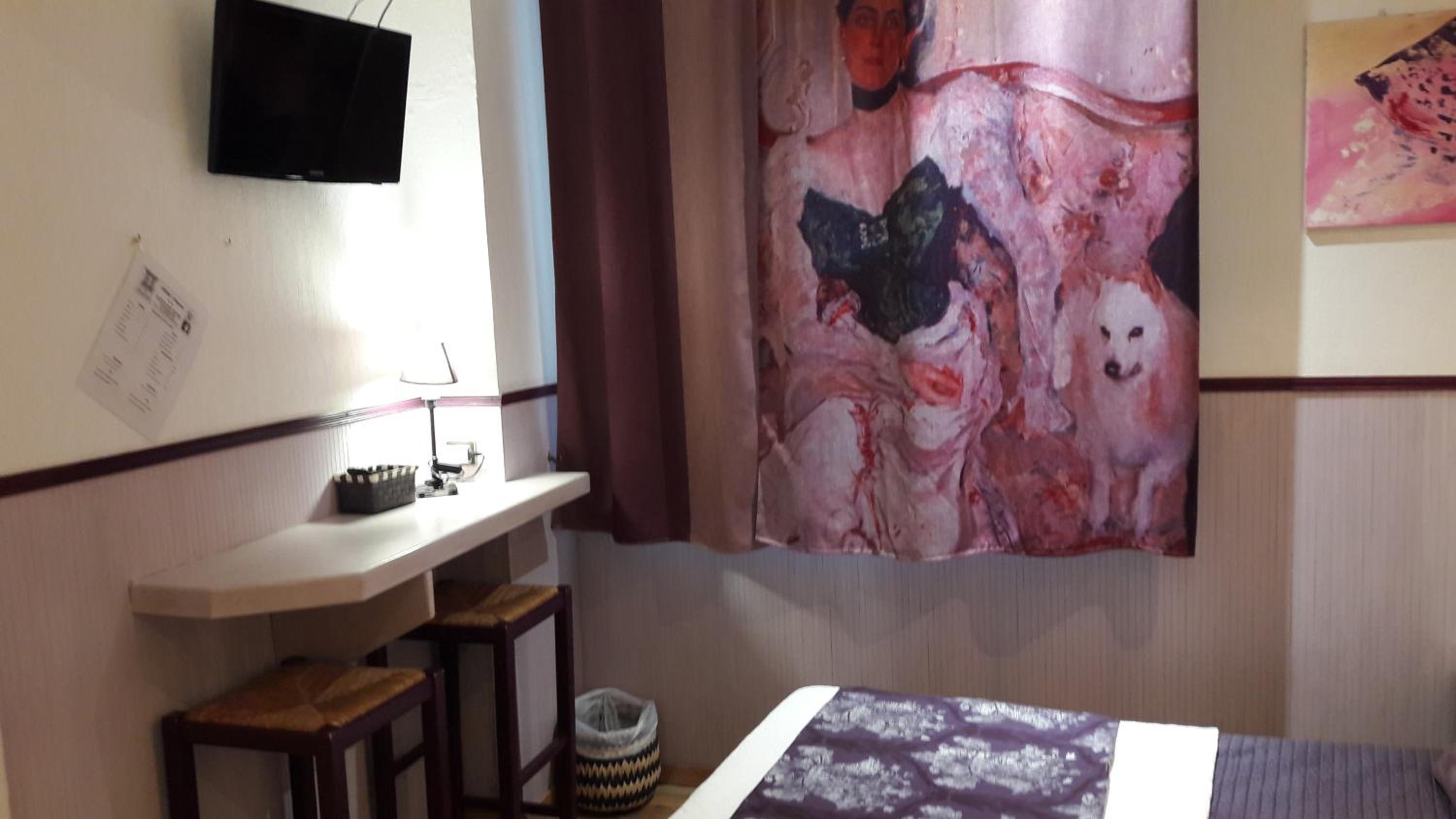 Standard Triple Room - Photo 11