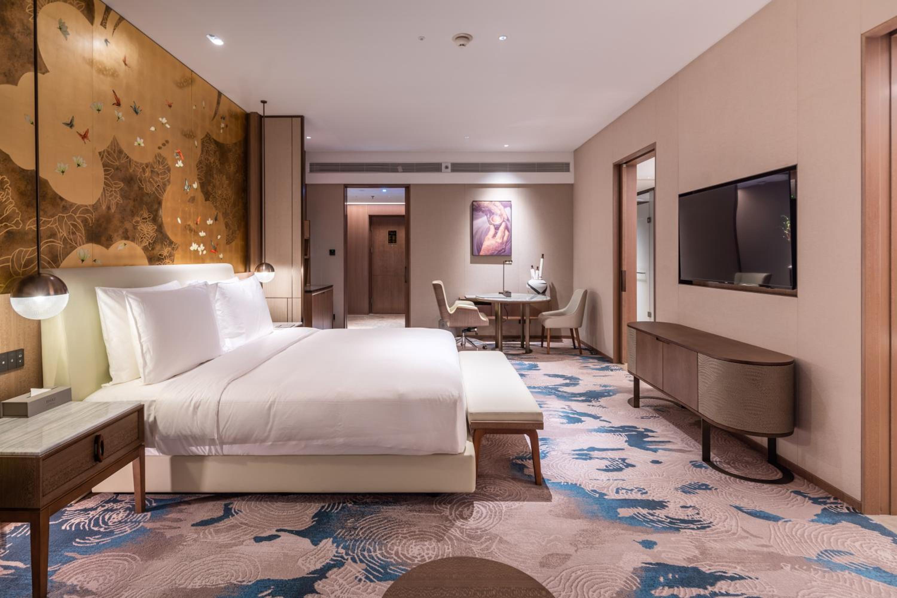Tivoli Room - Photo 1