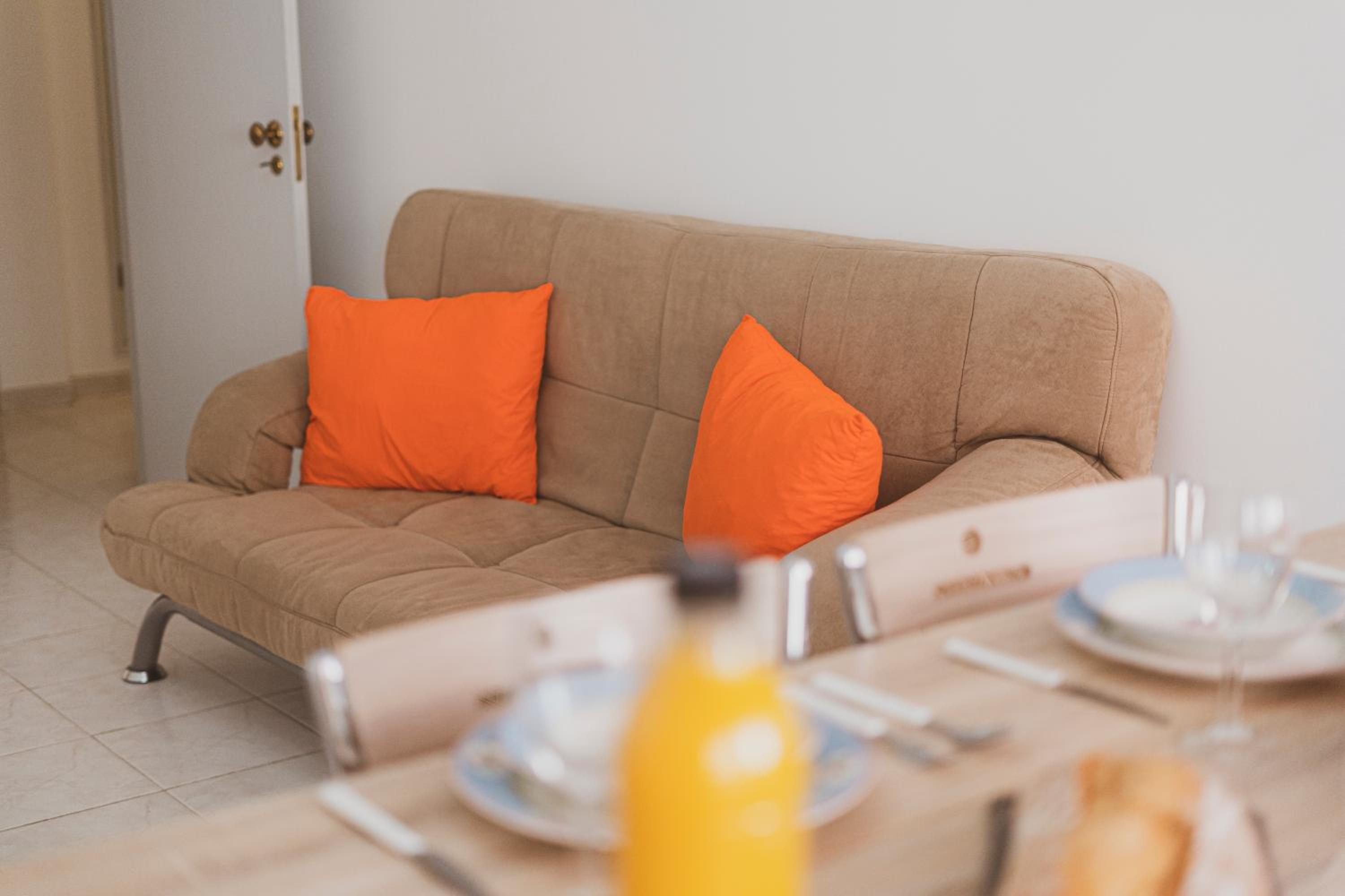 One-Bedroom Apartment - Photo 9
