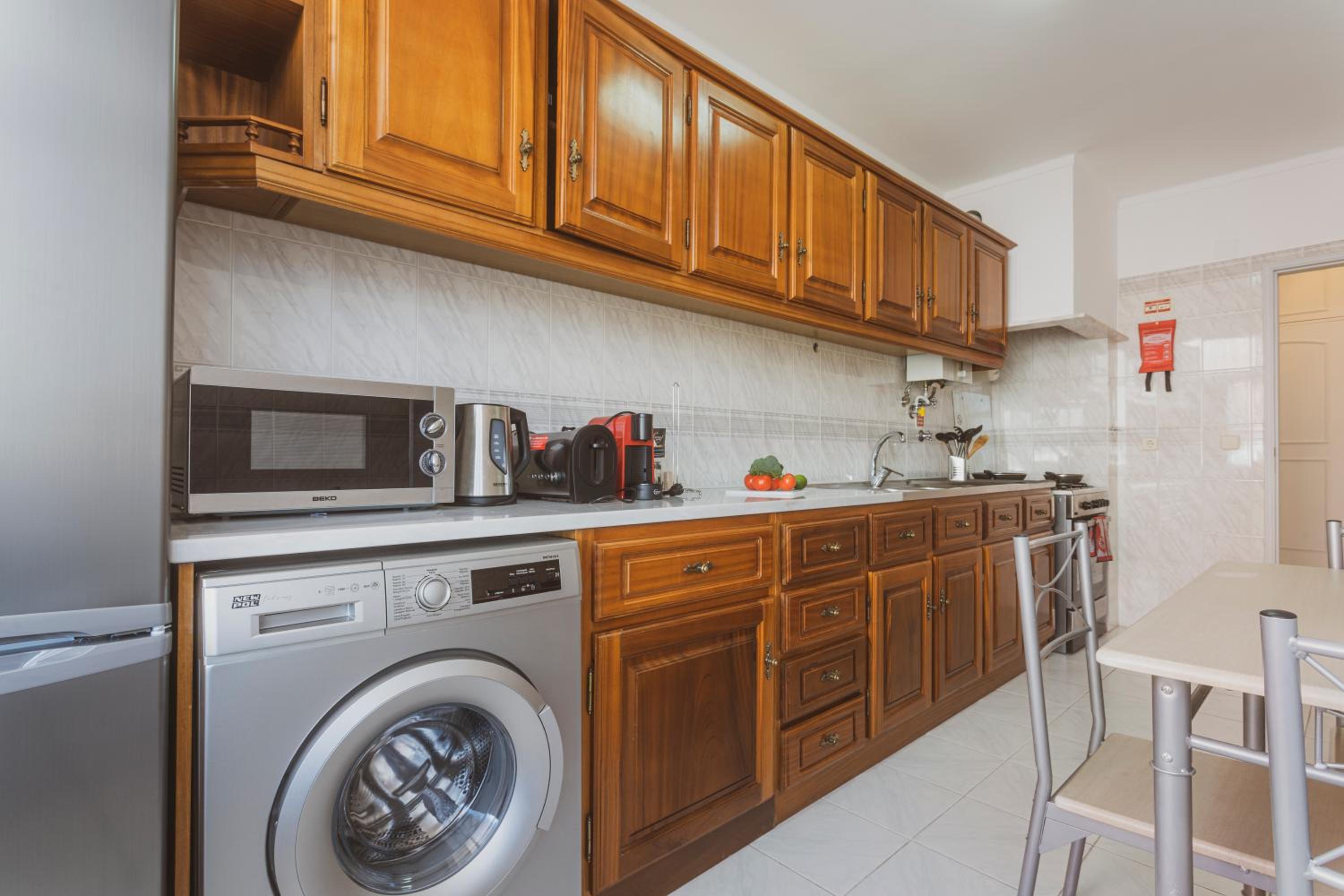 One-Bedroom Apartment - Photo 4