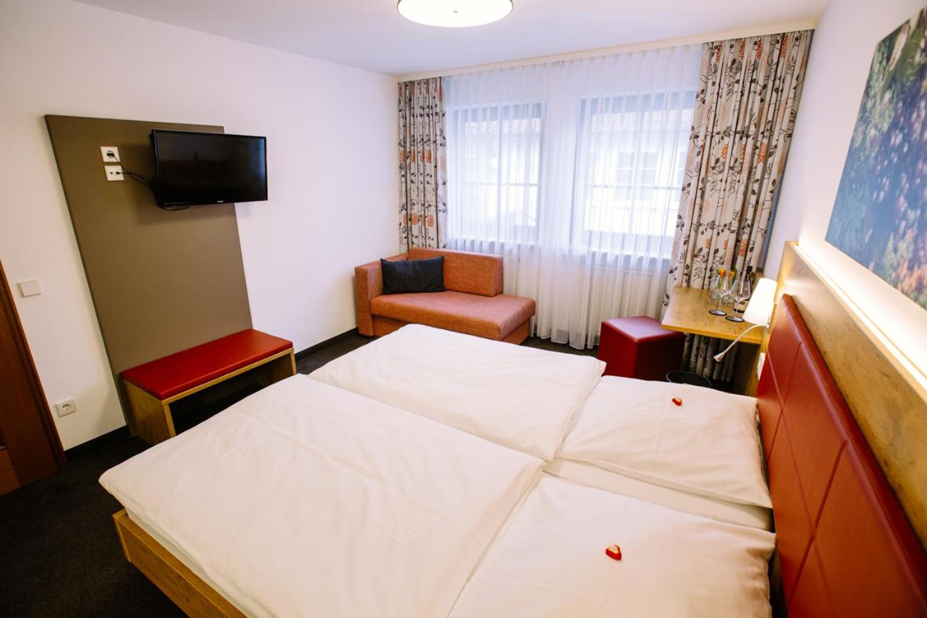 Double Room - Photo 4