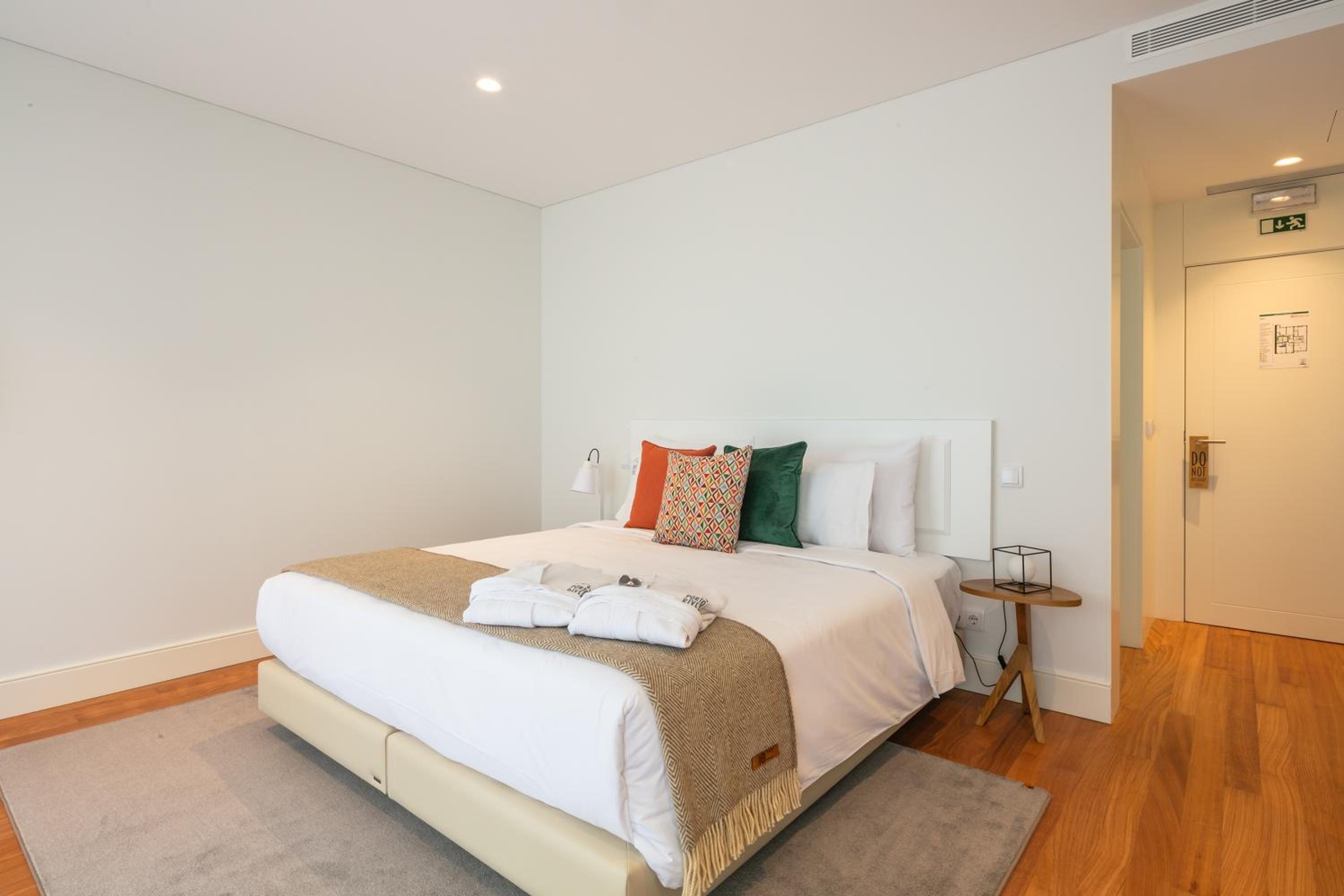 Double Room - Photo 5