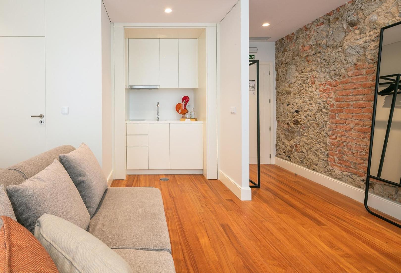 Apartment - Photo 5