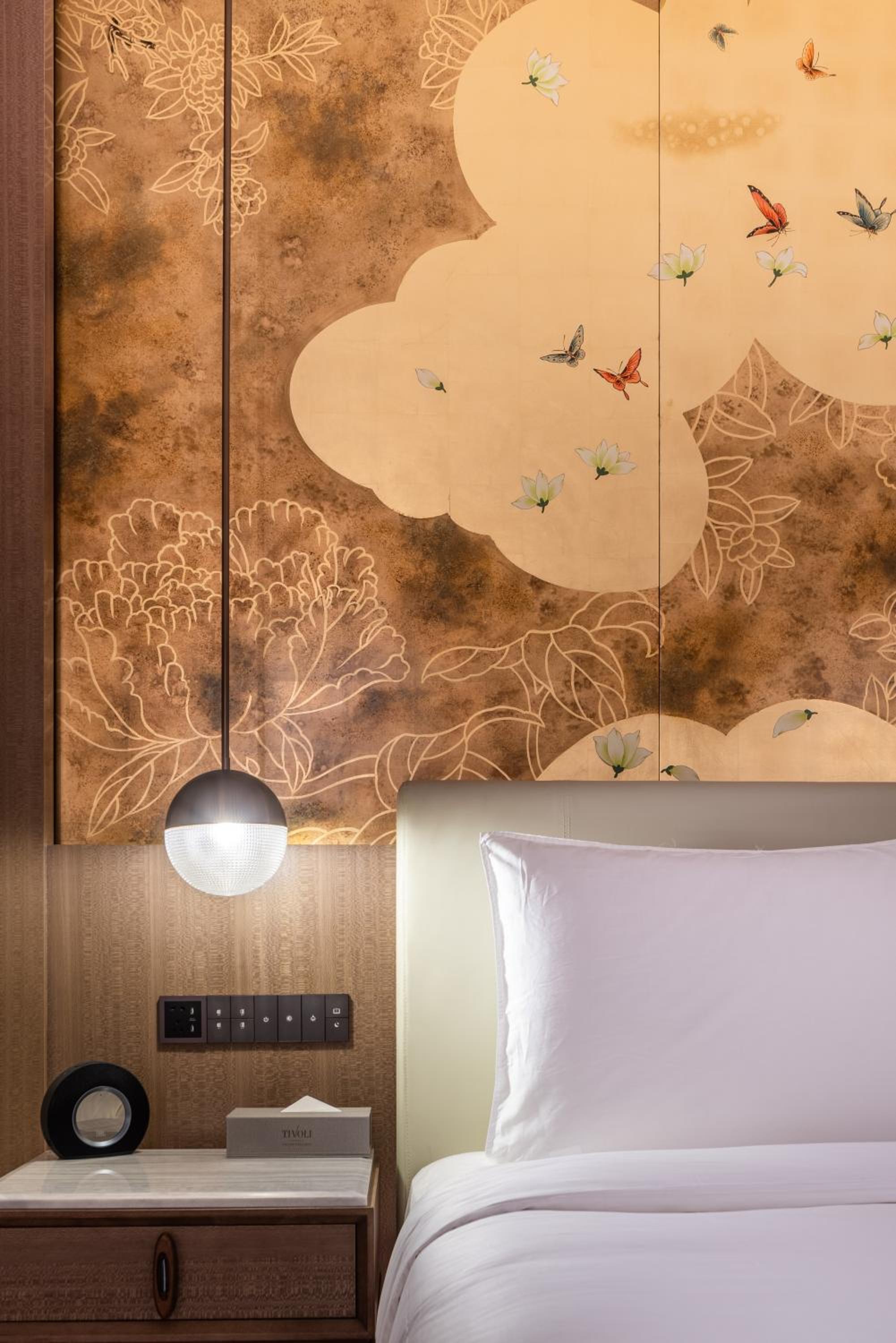 Tivoli Room - Photo 3