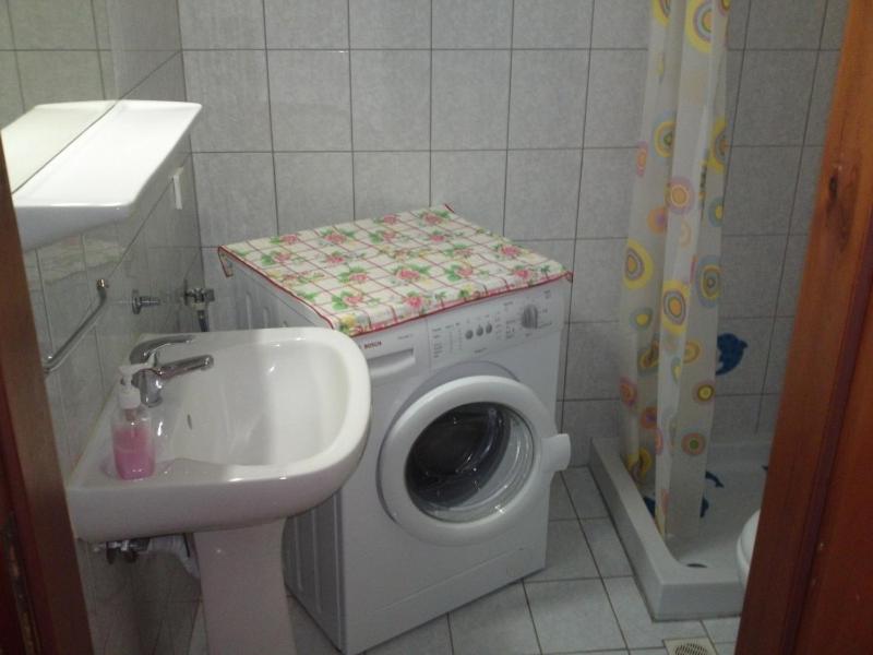 One-Bedroom Apartment - Photo 22