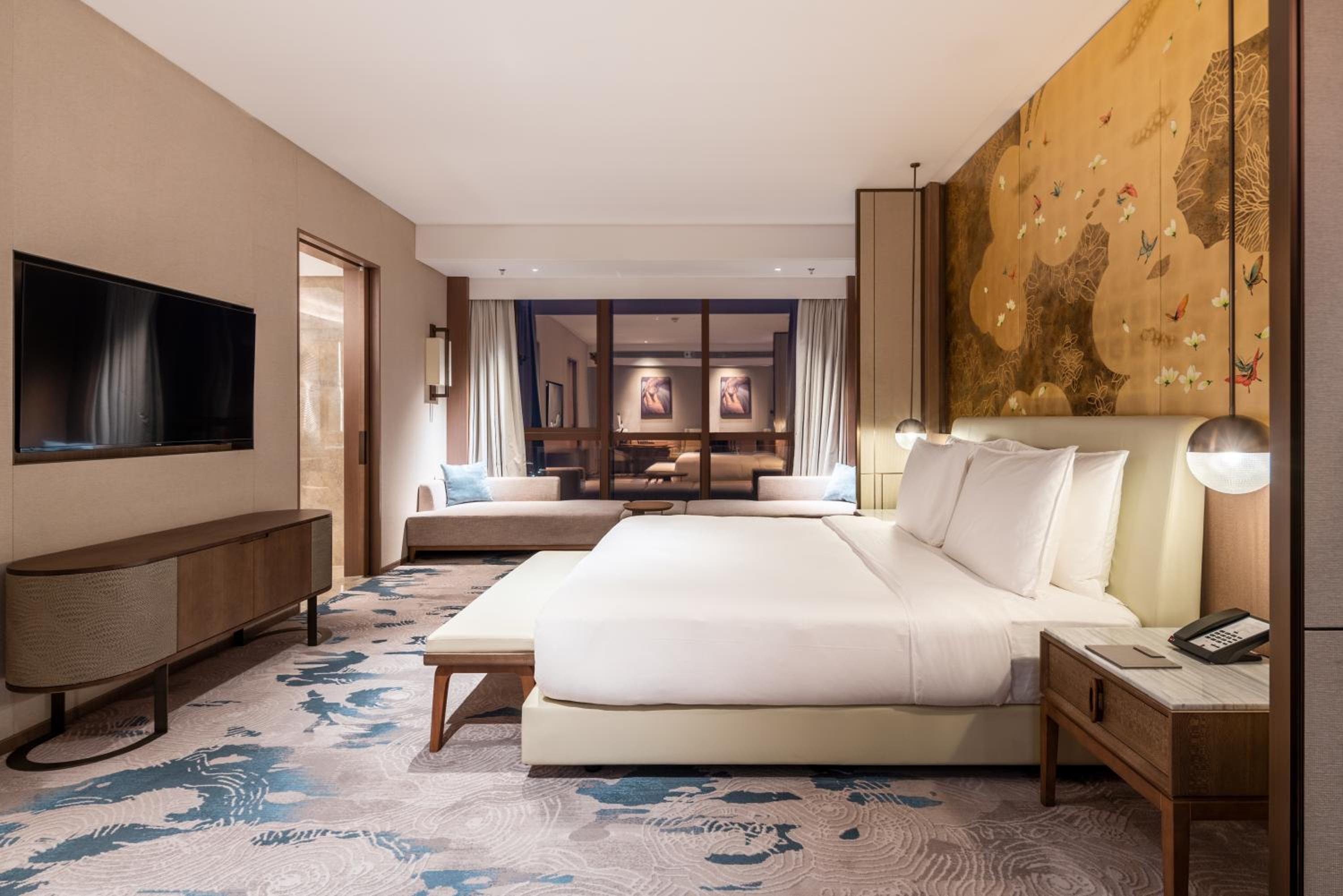 Tivoli Room - Photo 4