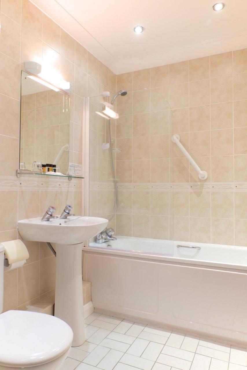 Standard Double Room - Photo 2