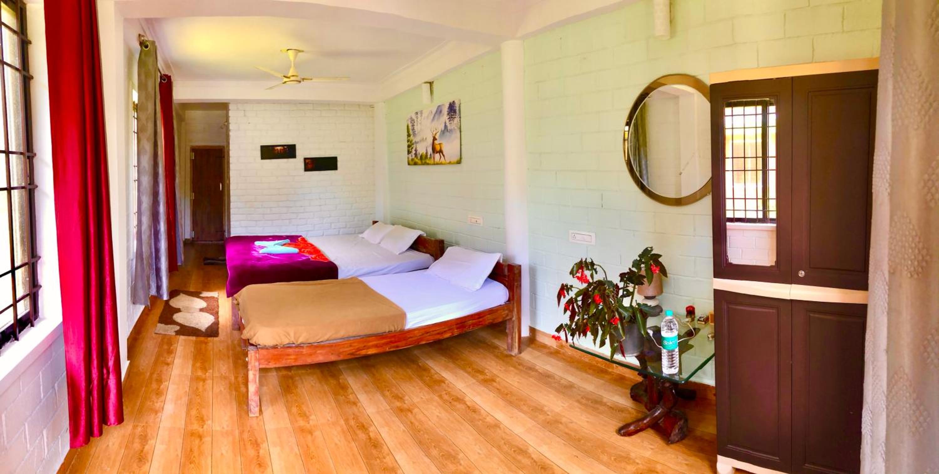 Deluxe King Room photo 3