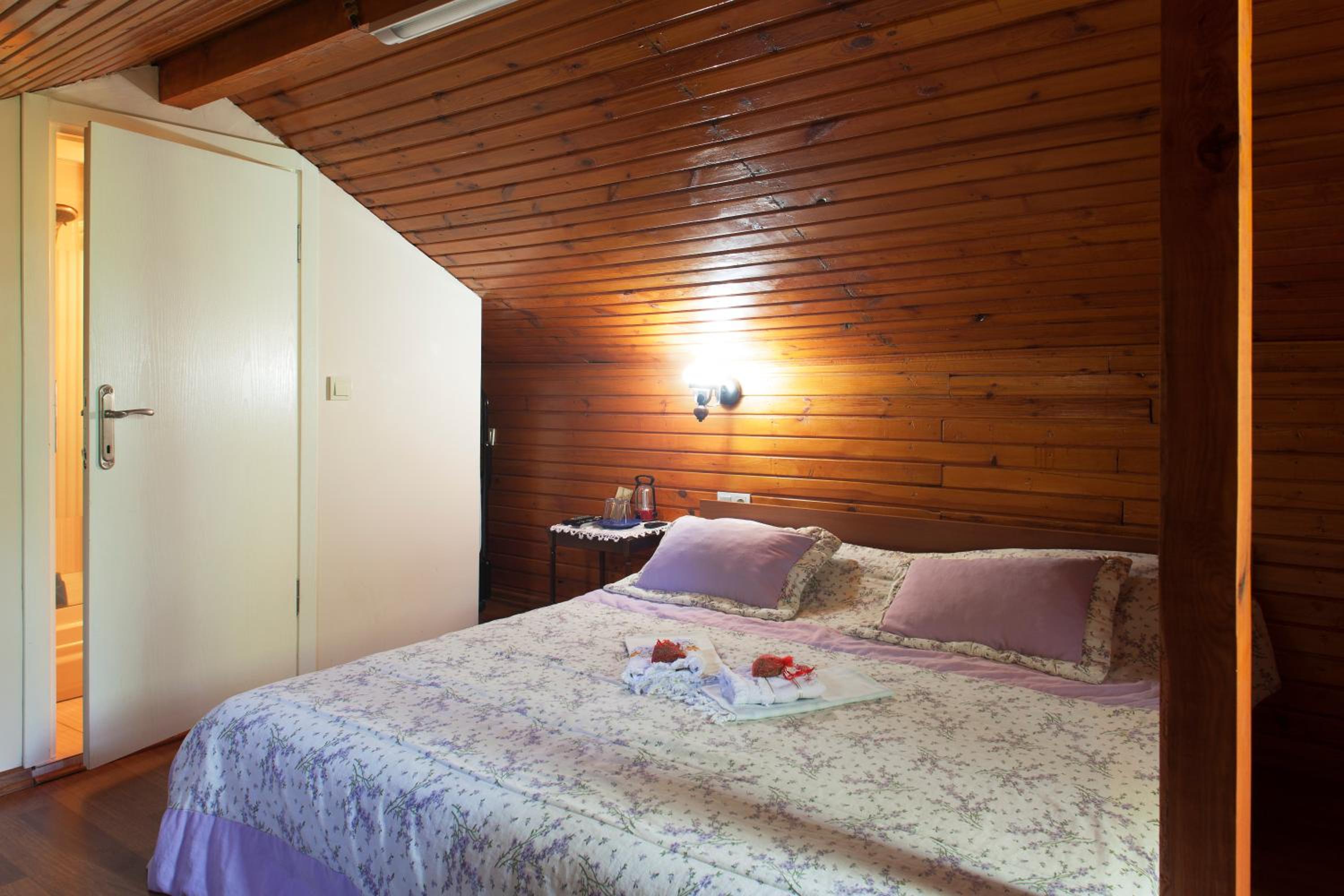 Deluxe Double Room with Sea View photo 3