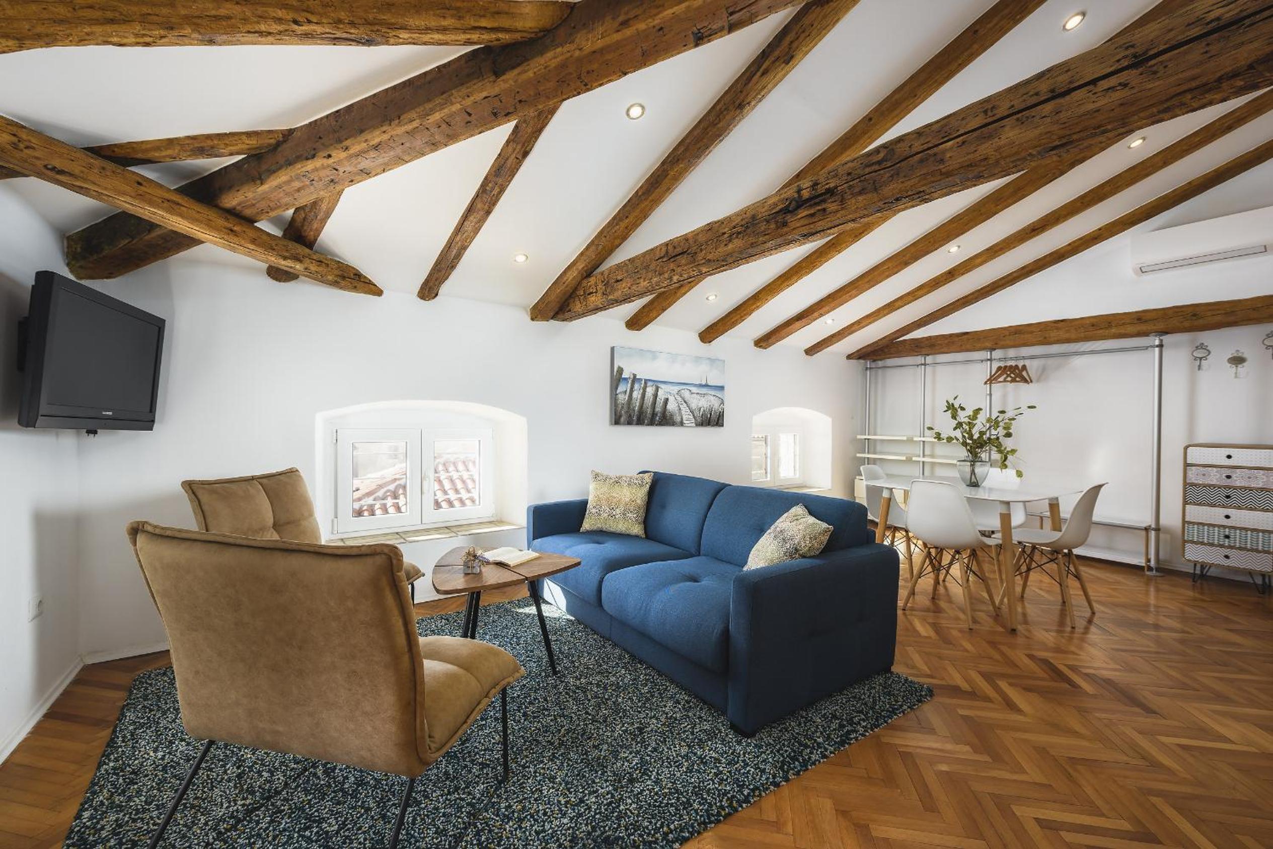 Classic Apartment