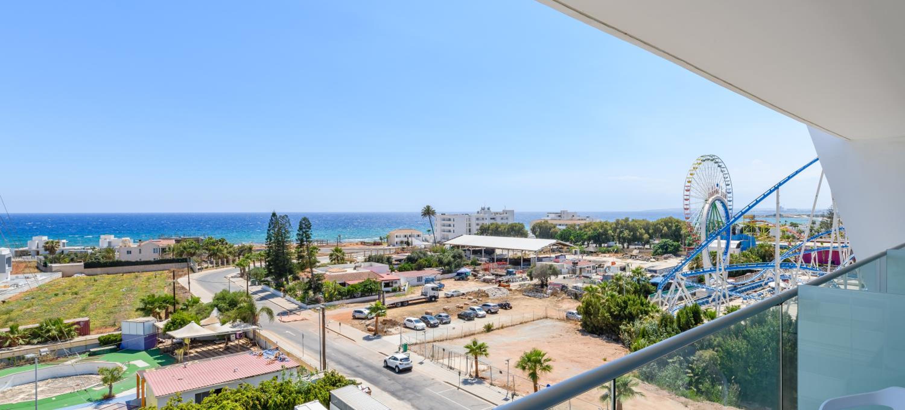 Superior Double Room with Sea View - Photo 3