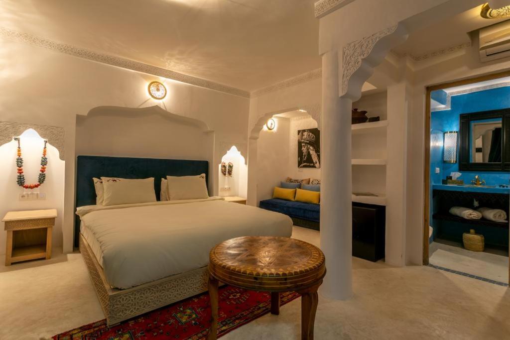 Junior Suite with Pool View