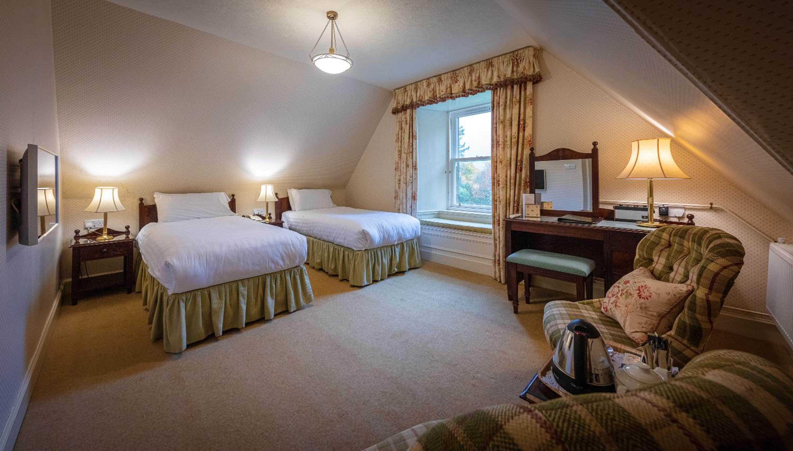 Standard Twin Room photo 2