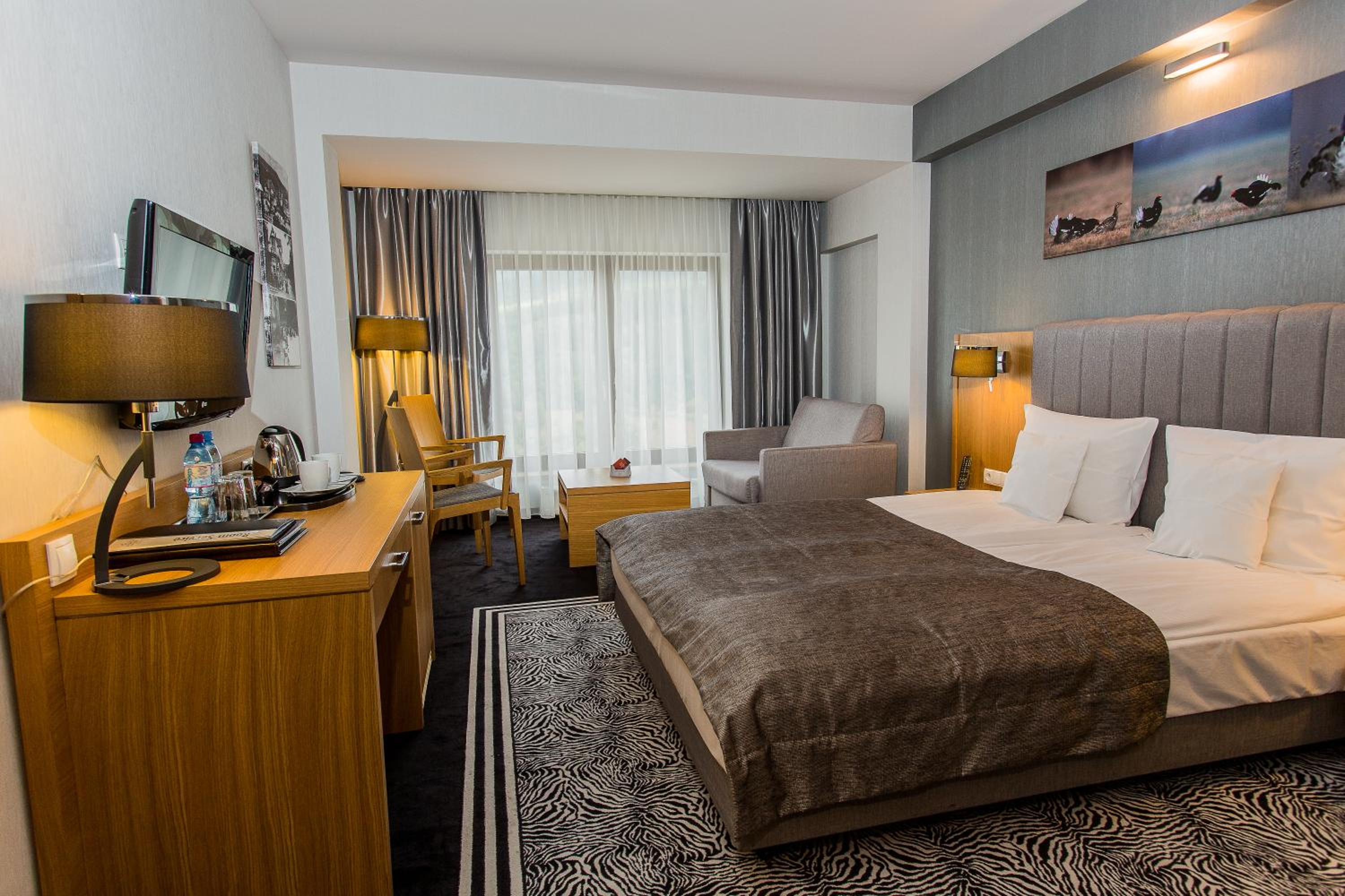 Double Room with Mountain View