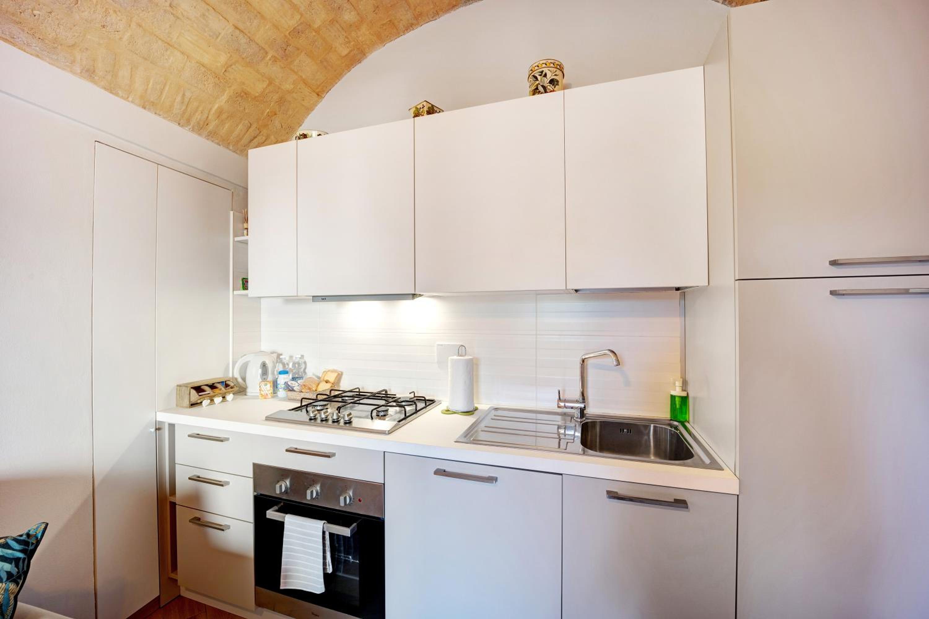 Studio Apartment with Sea View photo 3