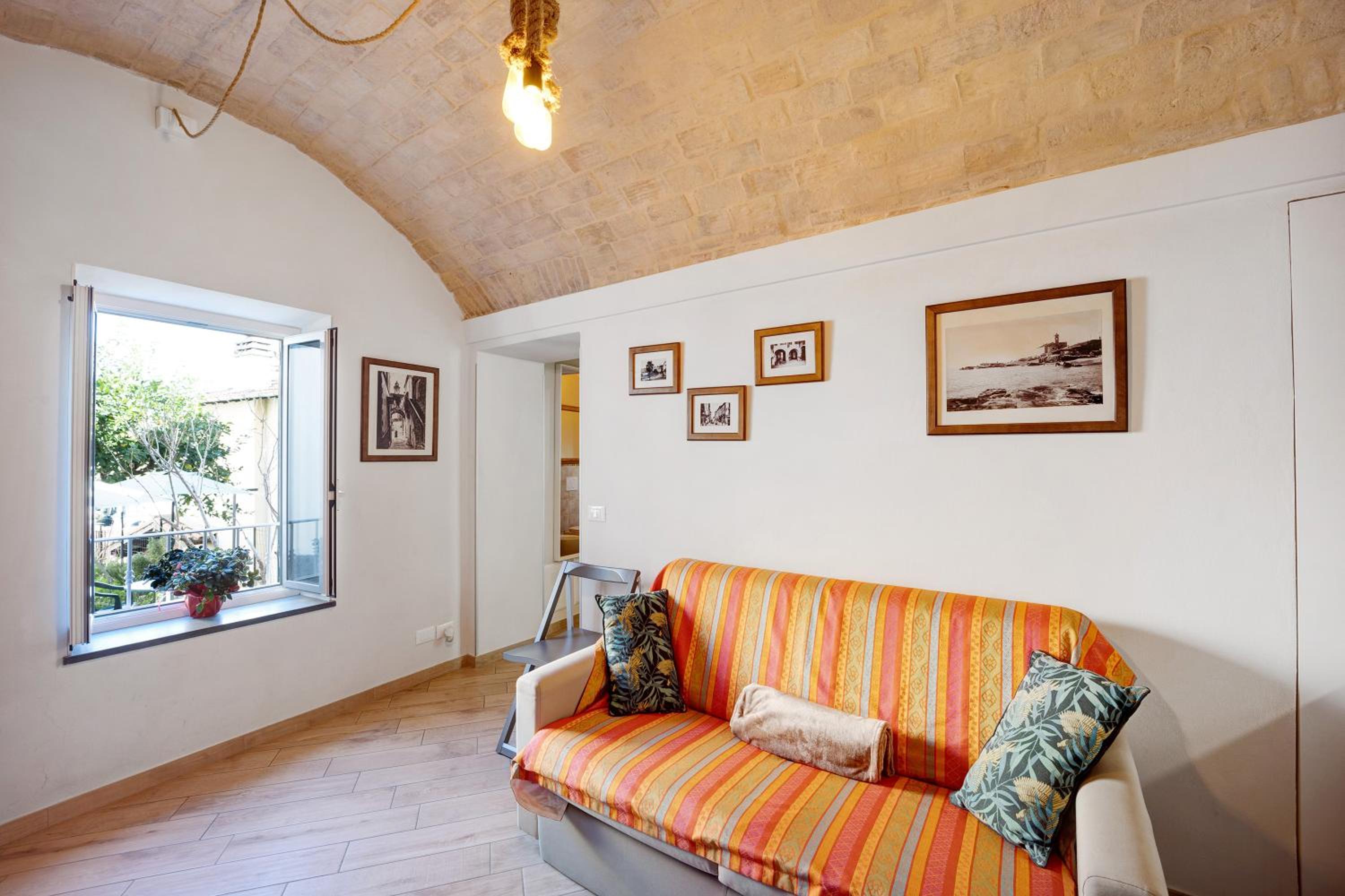 Studio Apartment with Sea View photo 1