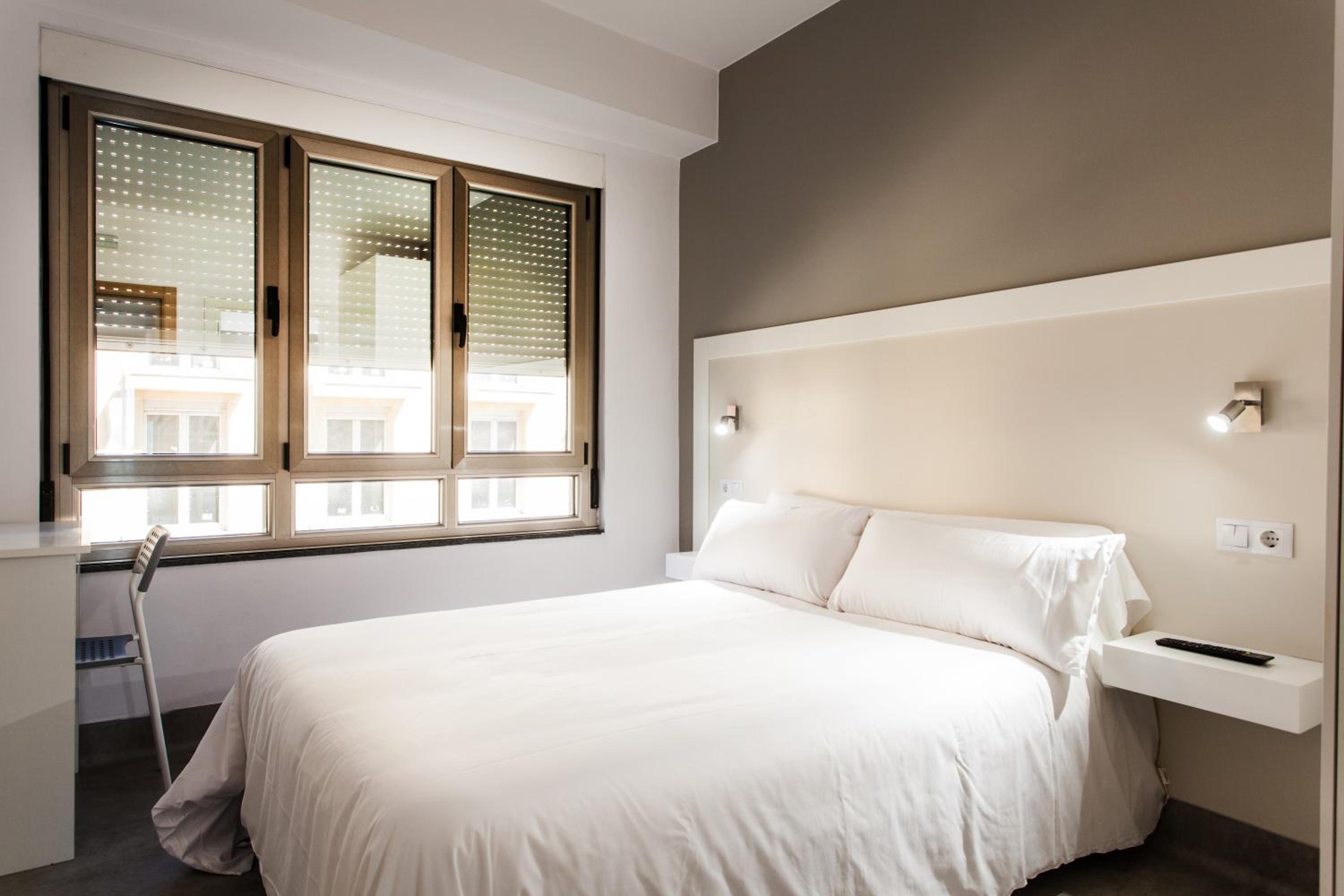 Economy Double or Twin Room - Photo 8