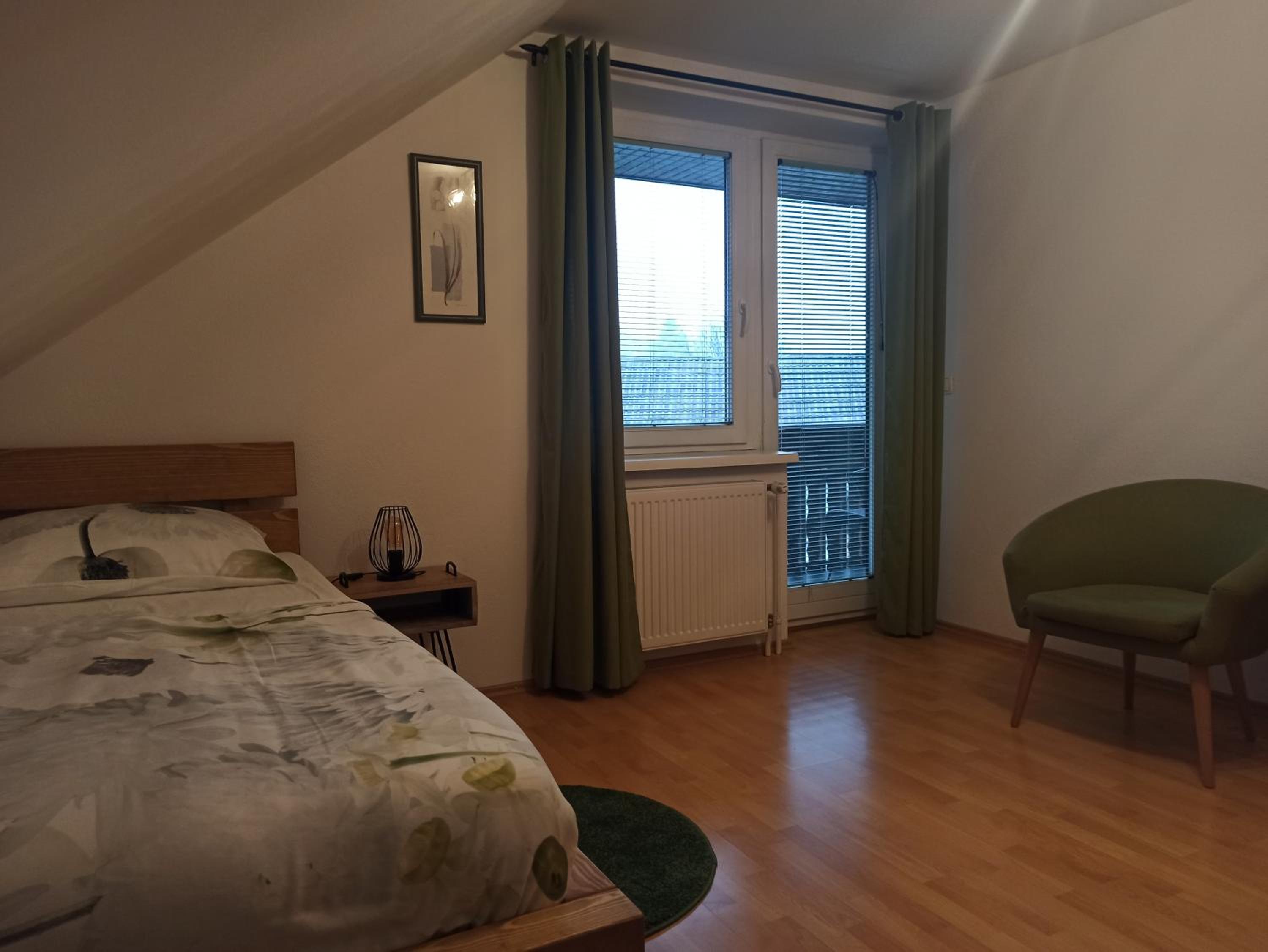 Two-Bedroom Apartment with Balcony photo 3