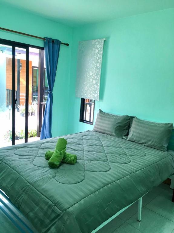 Standard Queen Room - Photo 18