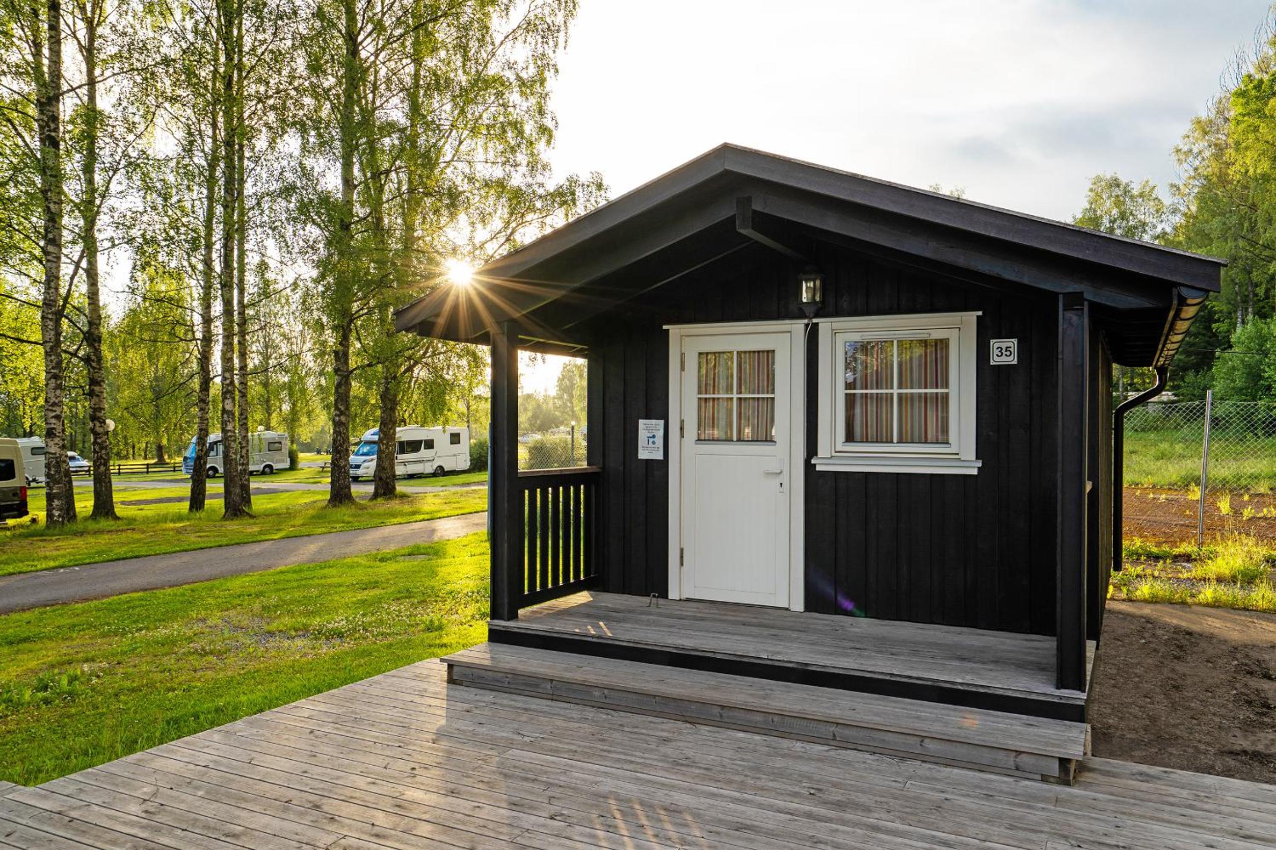 Summer Cabin - Photo 2