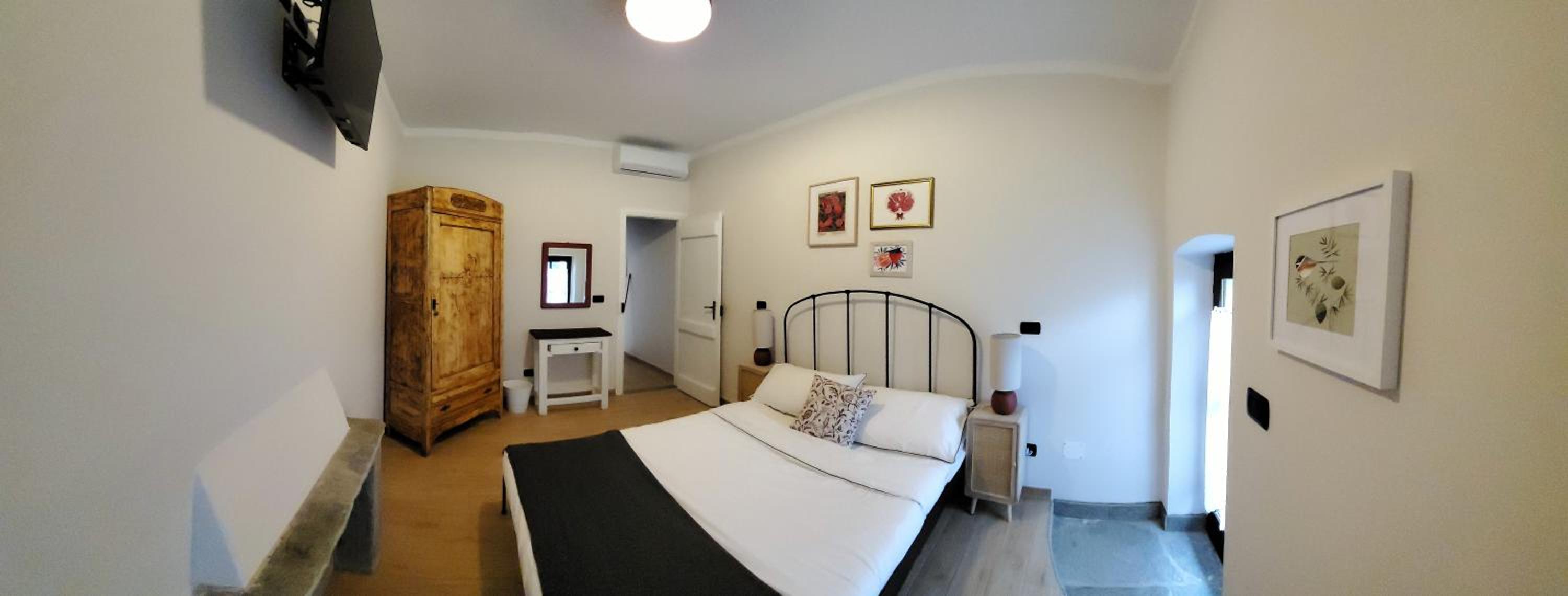 Double Room with Private Bathroom photo 1
