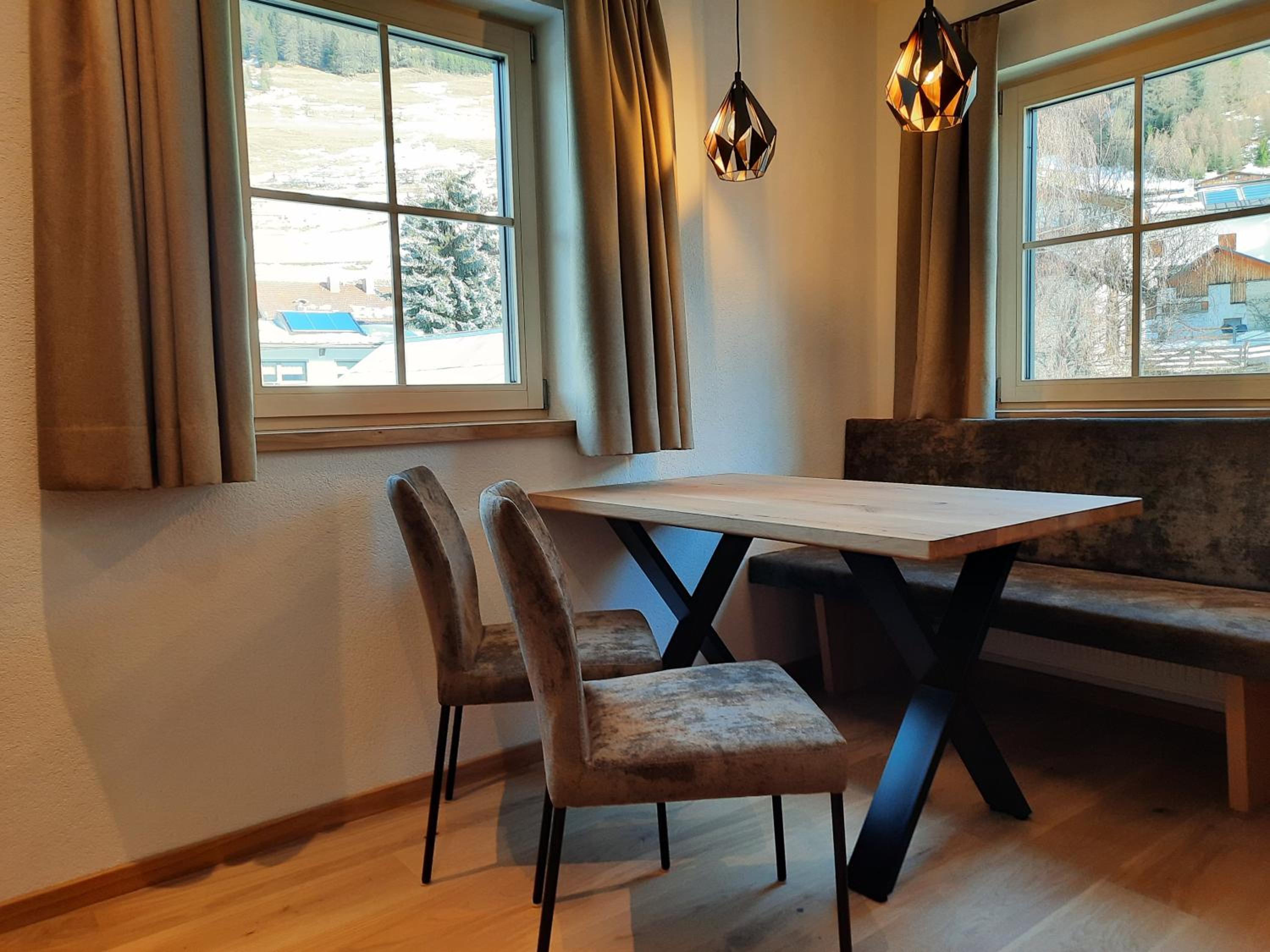 One-Bedroom Apartment with Balcony - Anemone photo 3
