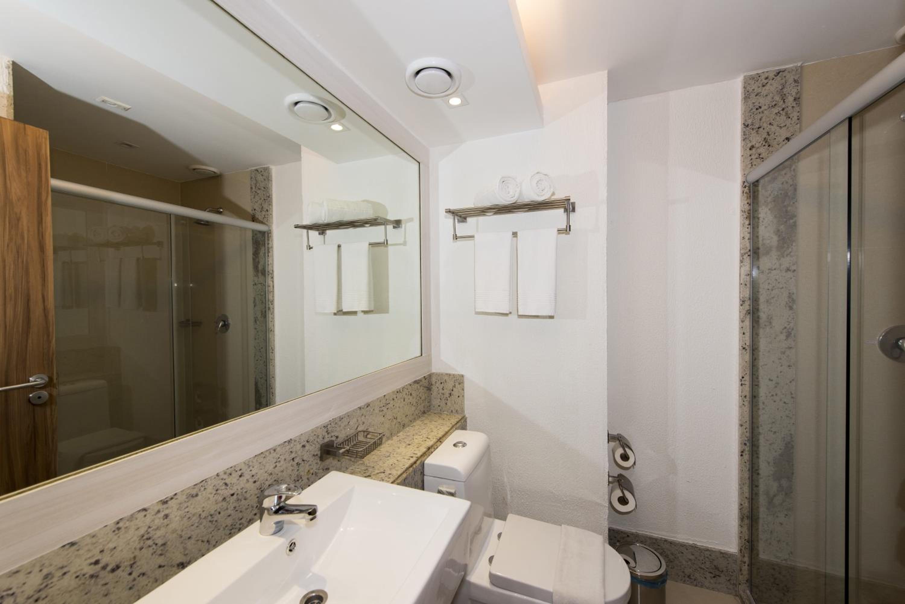 Premium Room photo 2