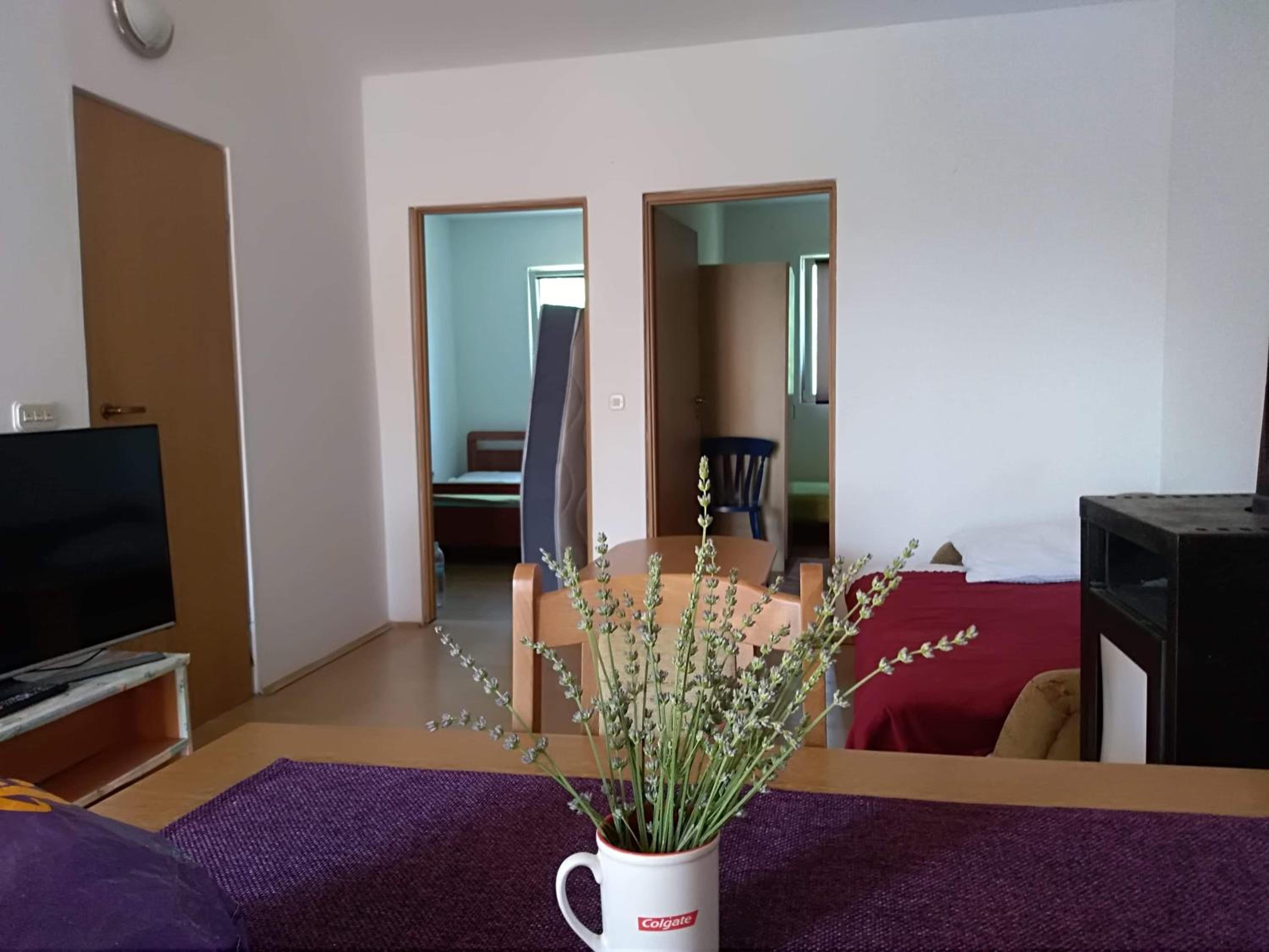 Two-Bedroom Apartment - Photo 19