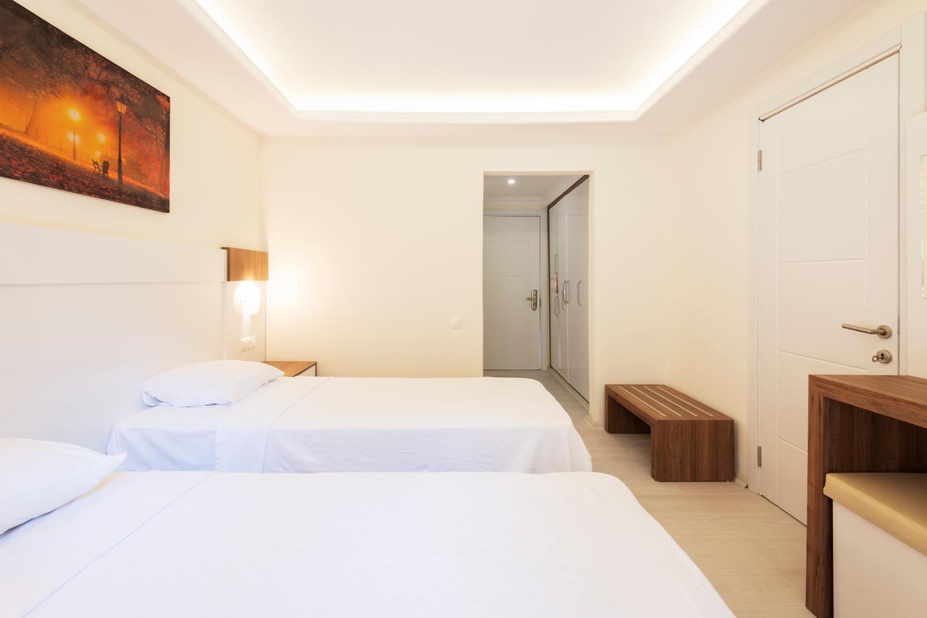 Zwei-Zimmer-Apartment (Nebengebäude)
