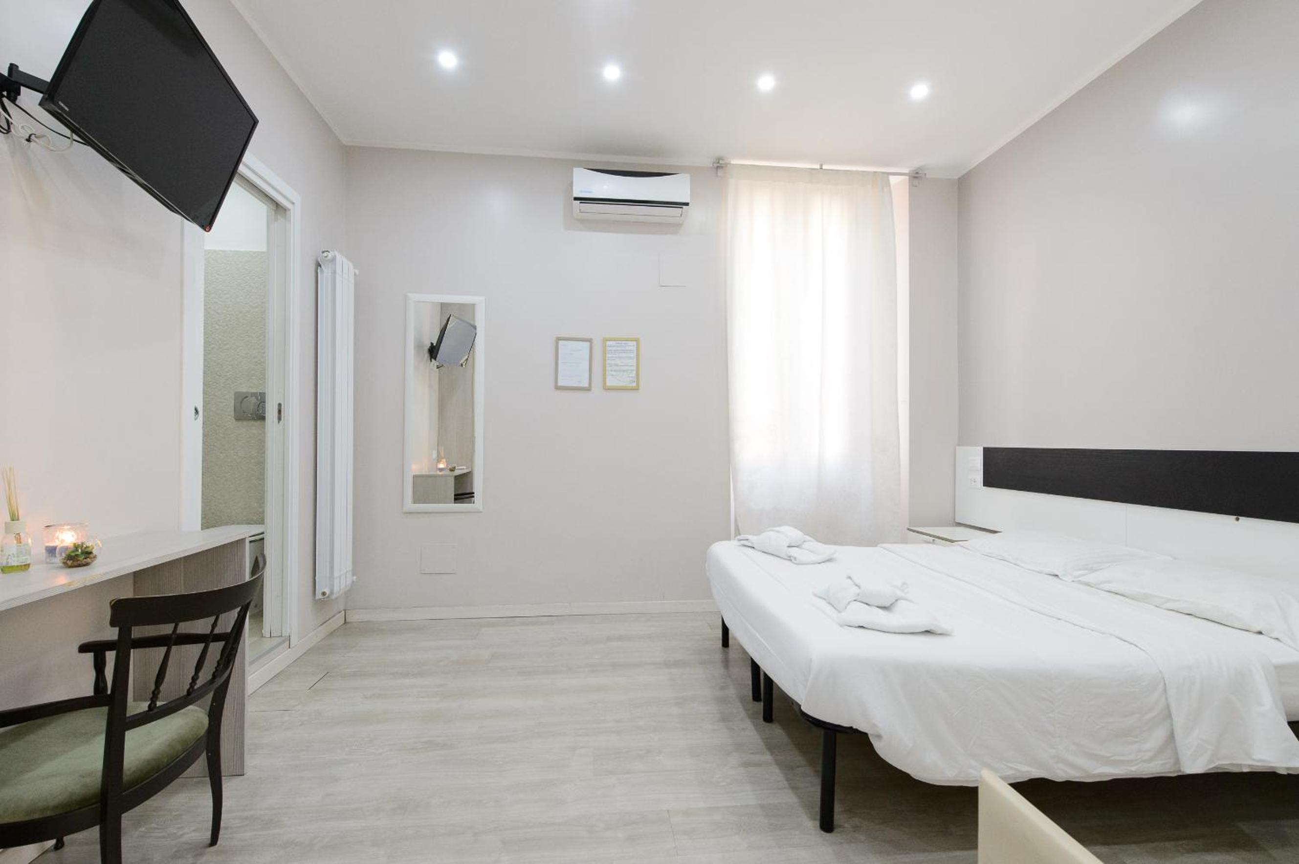 Classic Triple Room